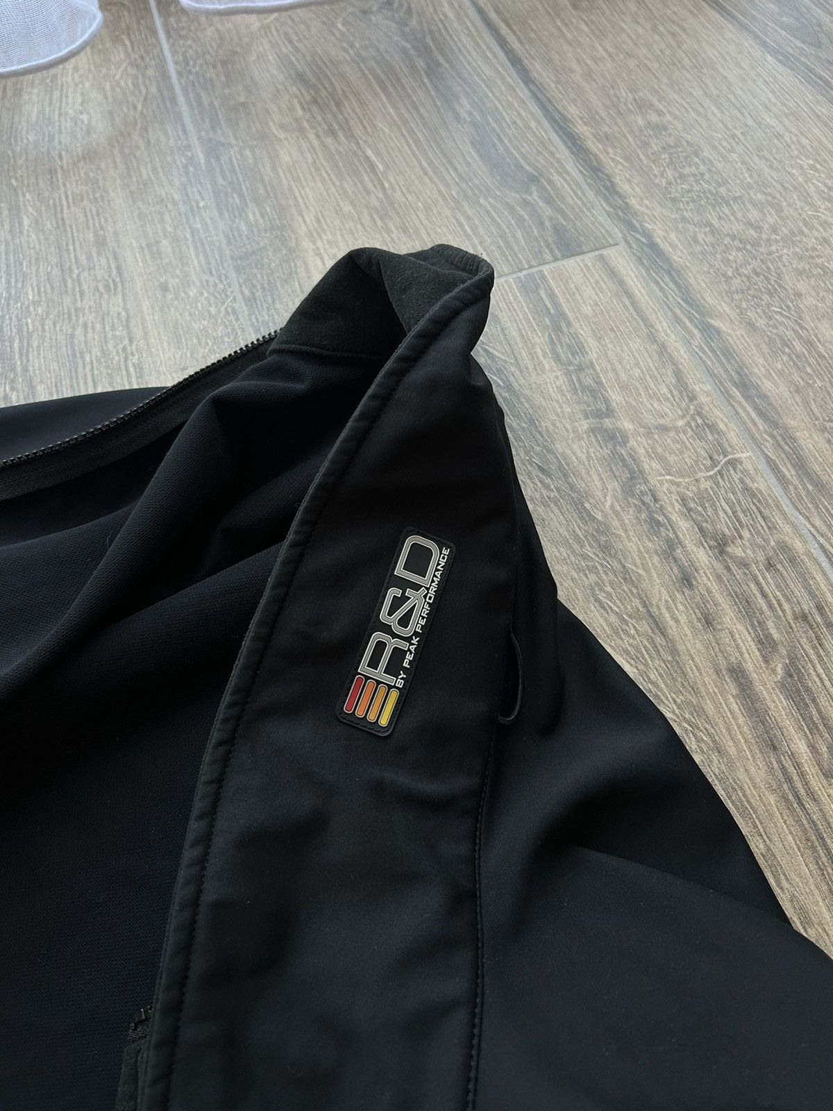 Peak Performance Peak Performance R&D windstopper soft shell mens gorp-core Size US XL / EU 56 / 4 - 4 Thumbnail
