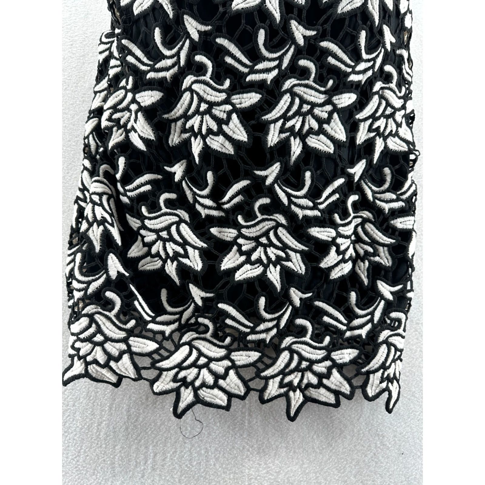 Vintage Gianni Bini Sheath Dress Womens XS Black Lace Off Shoulder Midi Formal Cocktail Size XS / US 0-2 / IT 36-38 - 4 Thumbnail
