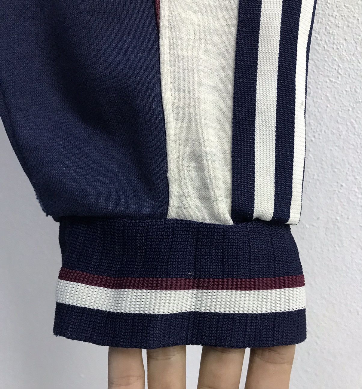 Adidas × Descente × Japanese Brand Vintage Adidas Made In Japan Sweatshirt Size US L / EU 52-54 / 3 - 7 Thumbnail