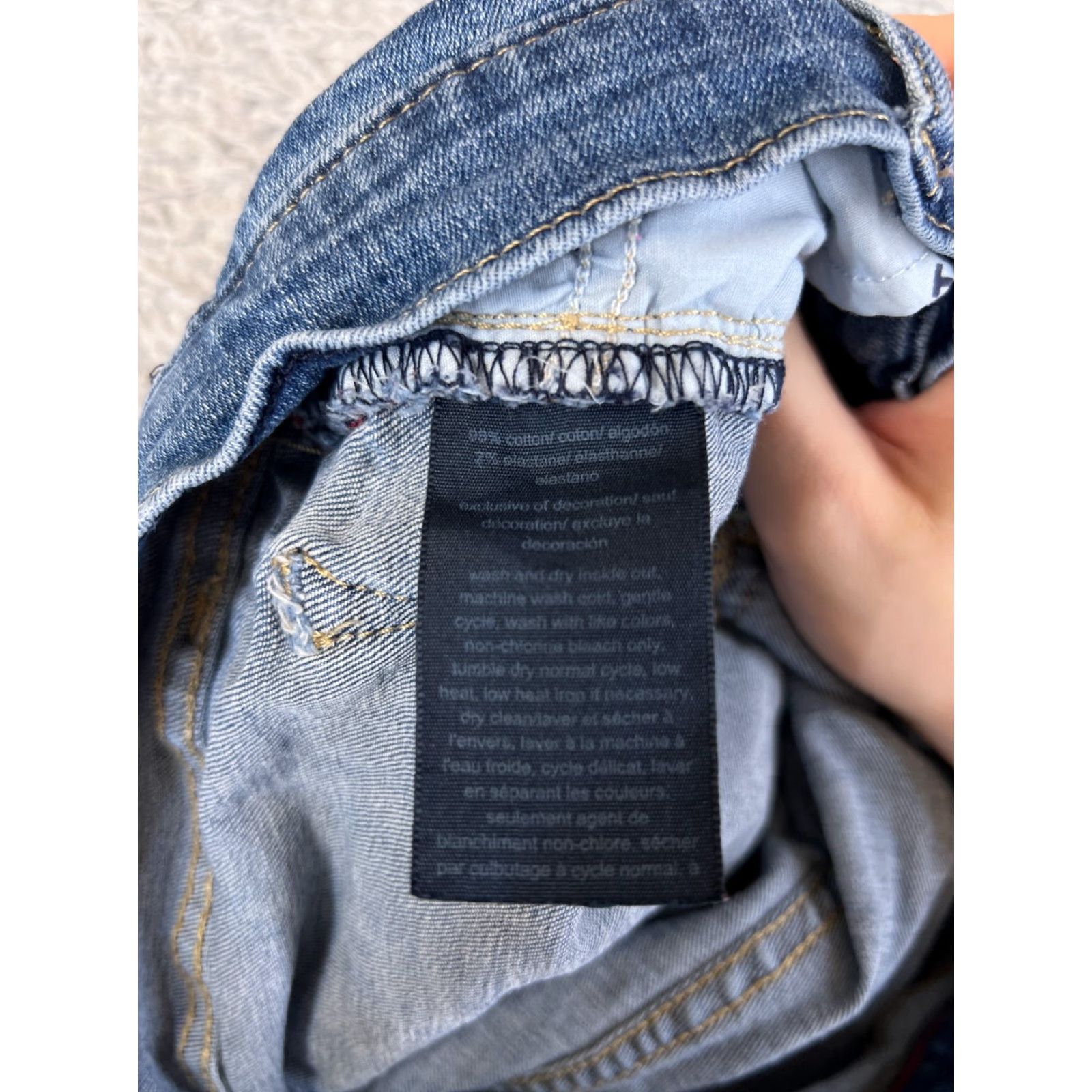 Tommy Hilfiger Tommy Hilfiger Jeans Womens 6 Blue Denim Straight Medium Wash Cotton Blend Regular Rise 29in Inseam 26in 5-Pocket Logo Embroidered Size 28" / US 6 / IT 42 - 3 Thumbnail