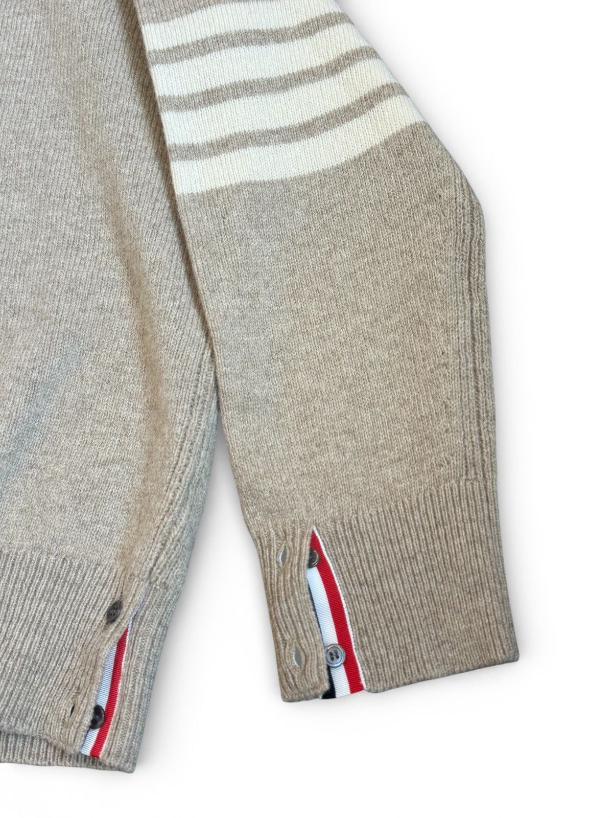 Thom Browne Thom Browne Beige Shetland Wool 4-Bar sz 5 Size US XXL / EU 58 / 5 - 4 Thumbnail