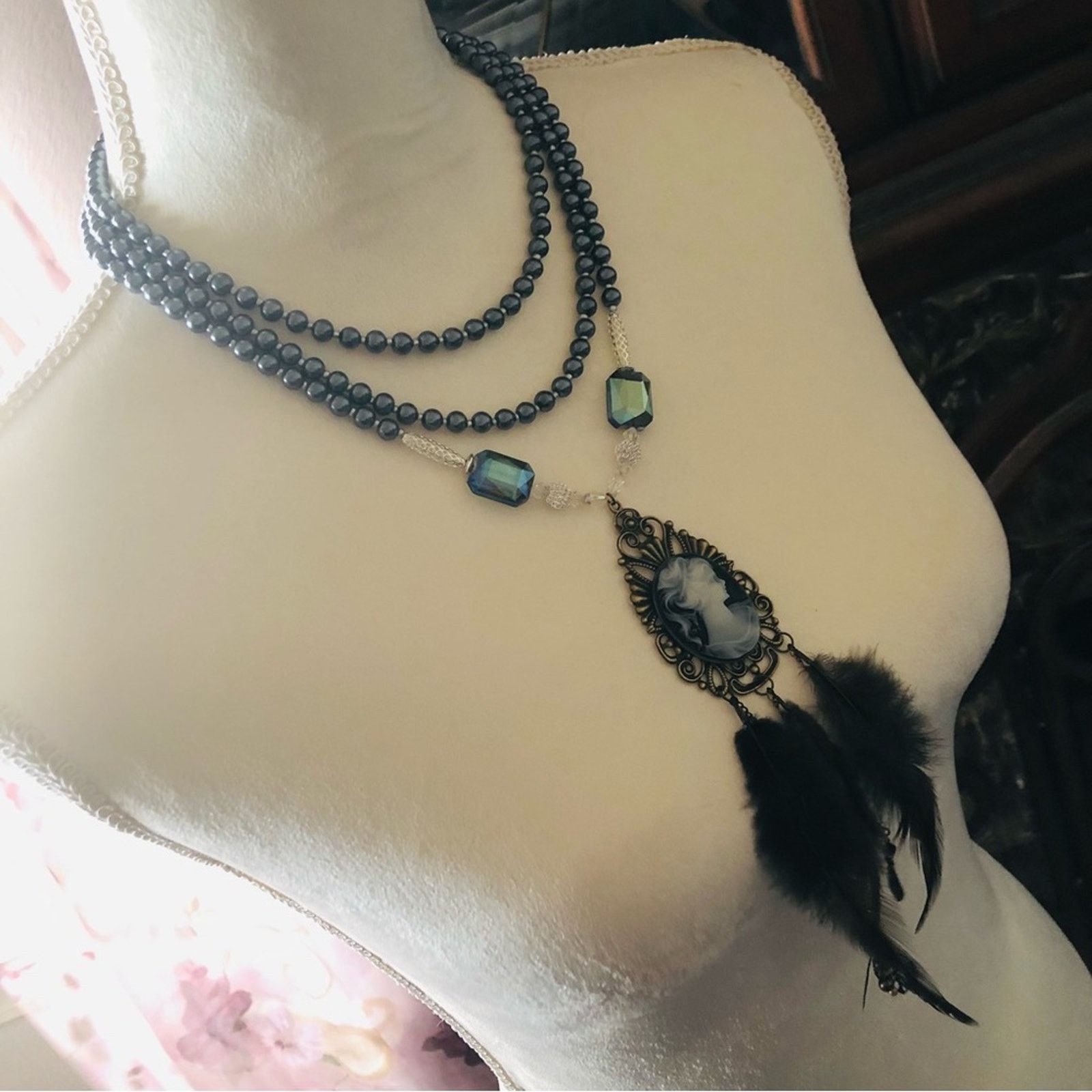Handmade Handcrafted filigree cameo Pearl labradorite necklace Size ONE SIZE - 4 Thumbnail