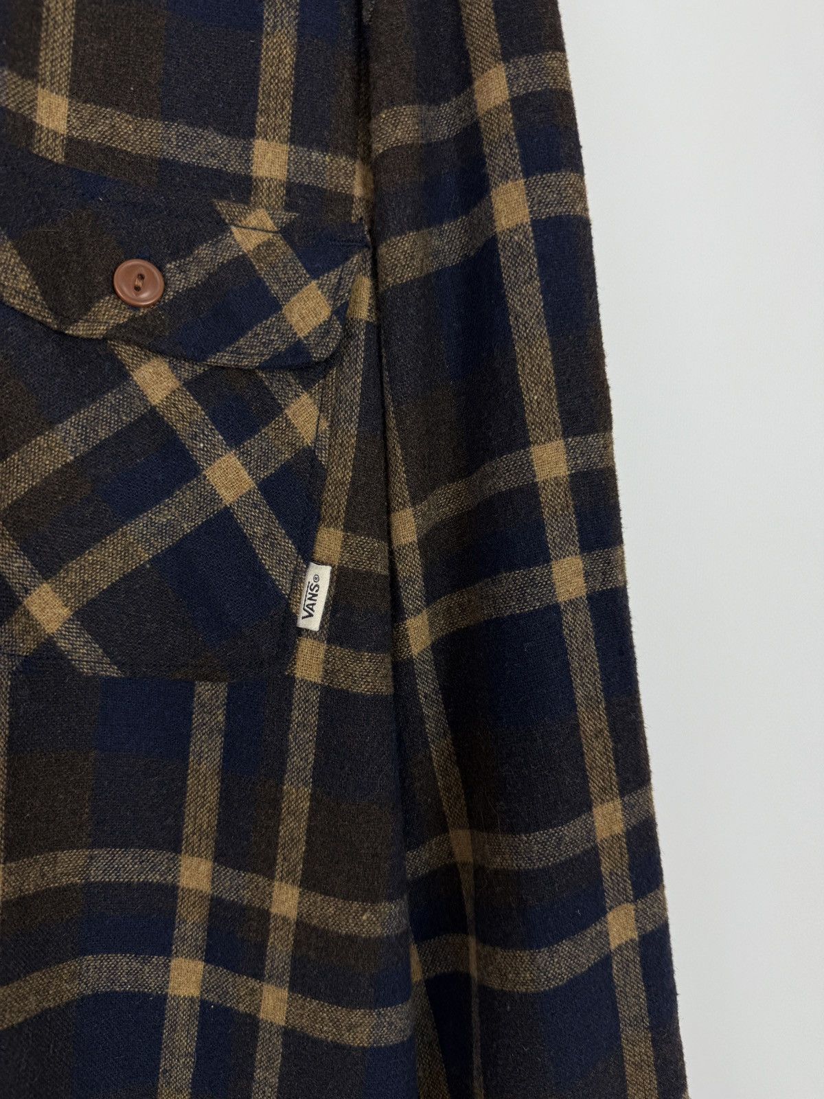 Vans Vans x Antihero Skateboards Check Plaid Button Down Shirt XL Size US XL / EU 56 / 4 - 4 Thumbnail