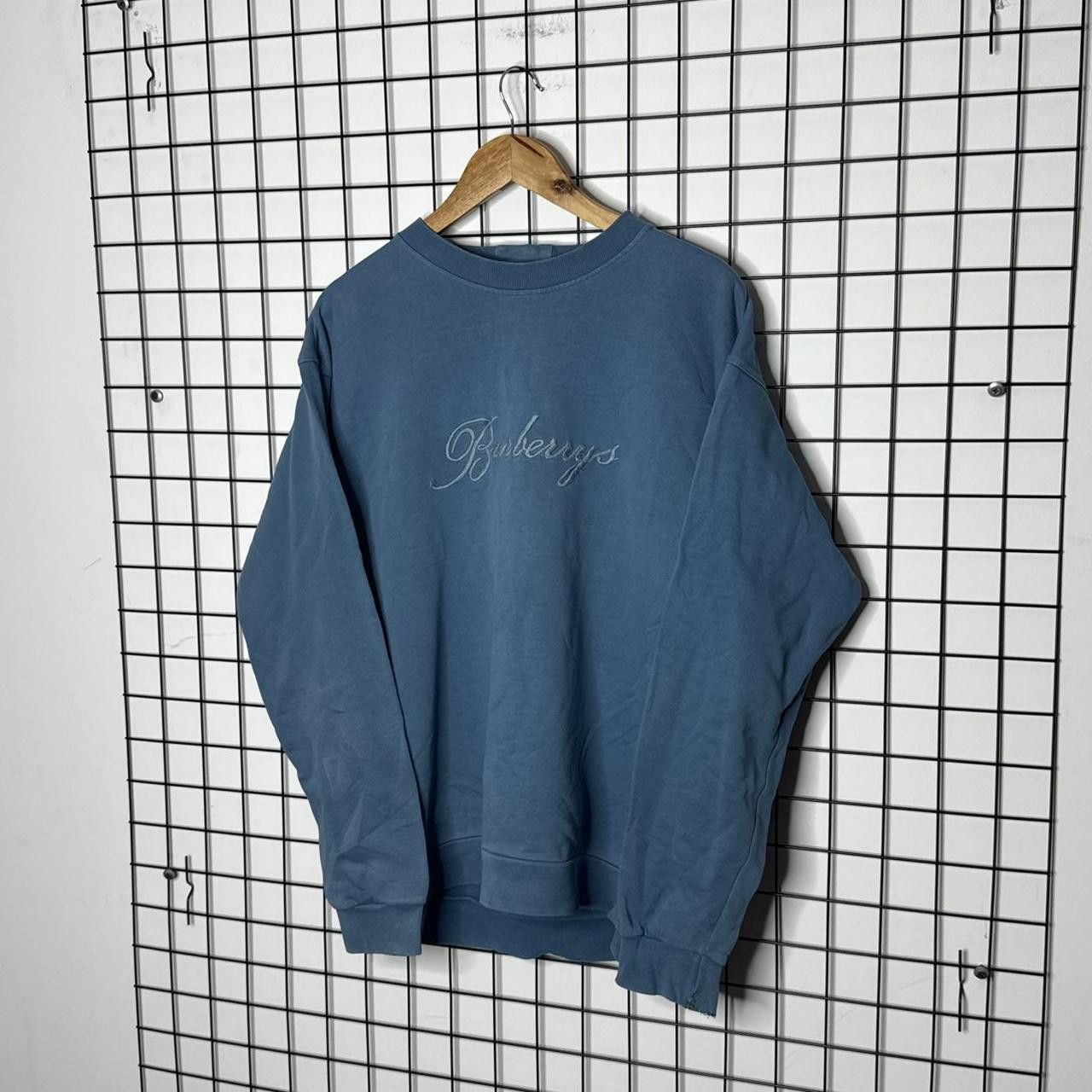 Burberry Burberrys Vintage 90s Sweatshirt Baby Blue Crewneck Size US L / EU 52-54 / 3 - 2 Thumbnail