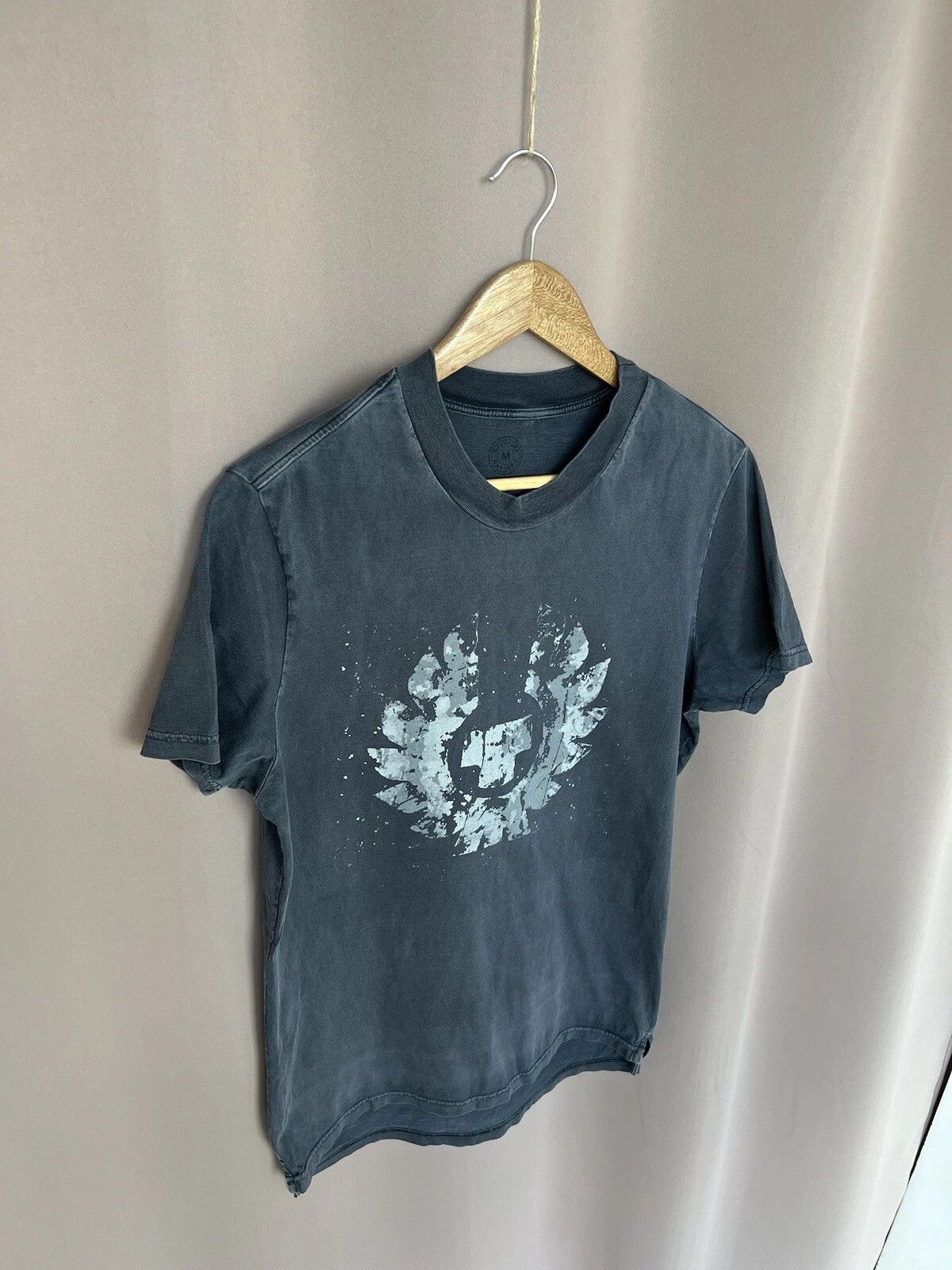Belstaff Belstaff England T-Shirt Big Centre Logo Mens Size M Size US M / EU 48-50 / 2 - 5 Thumbnail