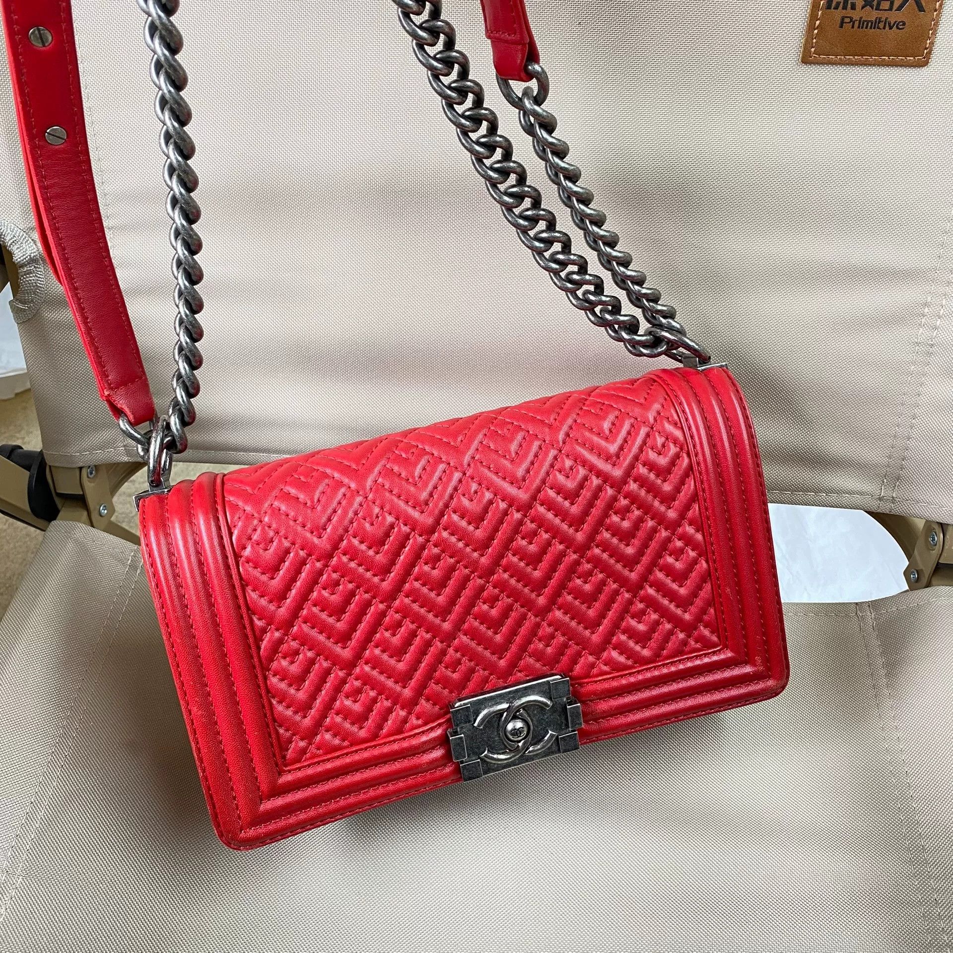 Chanel Pre-loved Bag Very good condition Size ONE SIZE - 1 Thumbnail