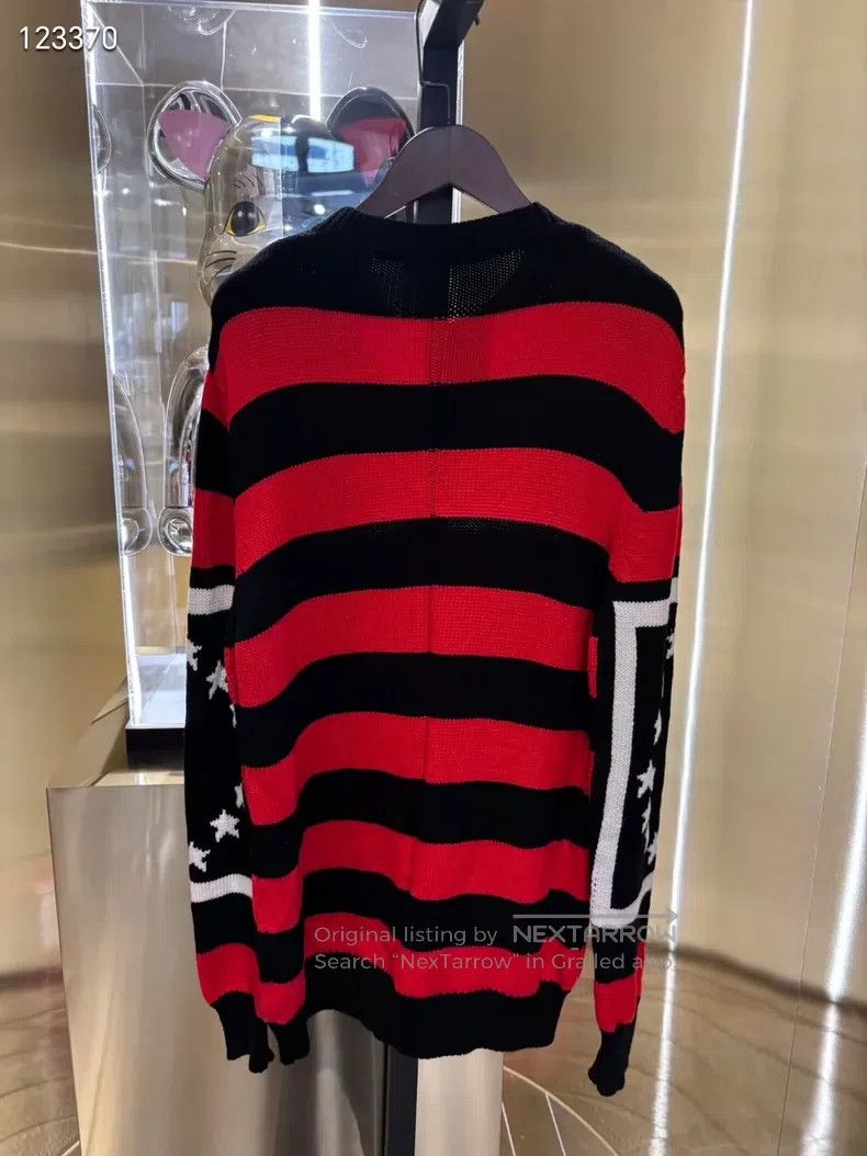 Givenchy Givenchy Striped Knit Sweater with Star Motif Size US S / EU 44-46 / 1 - 2 Thumbnail