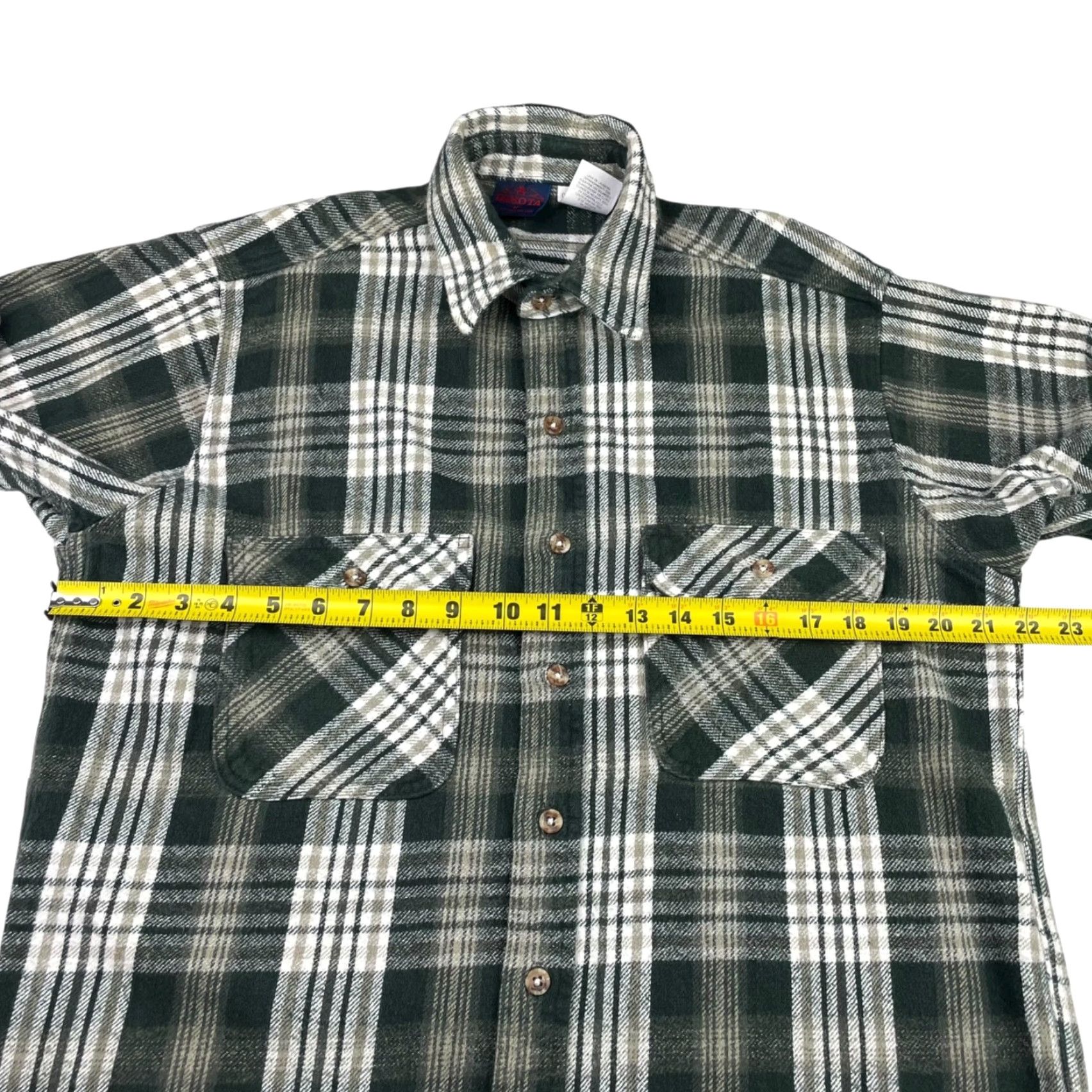 BB Dakota VINTAGE Dakota Men's Flannel Work Shirt Green Plaid Medium Shirt/Adult/Regular Fit/Buttons/Cotton Chest Pockets Size US M / EU 48-50 / 2 - 7 Thumbnail