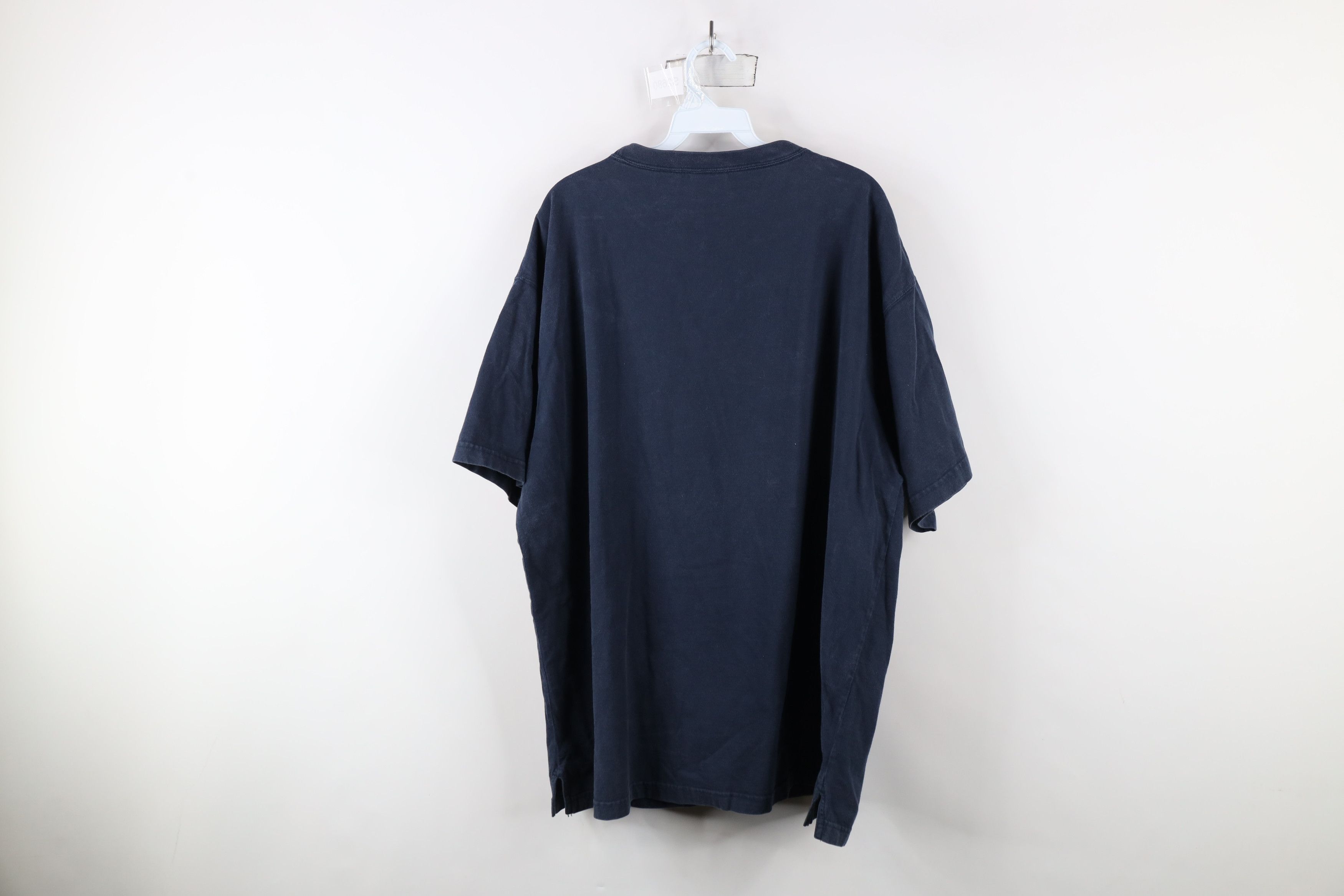 Vintage Vintage 90s Y2K Streetwear Heavyweight Cotton Pocket T-Shirt Size US XL / EU 56 / 4 - 11 Thumbnail
