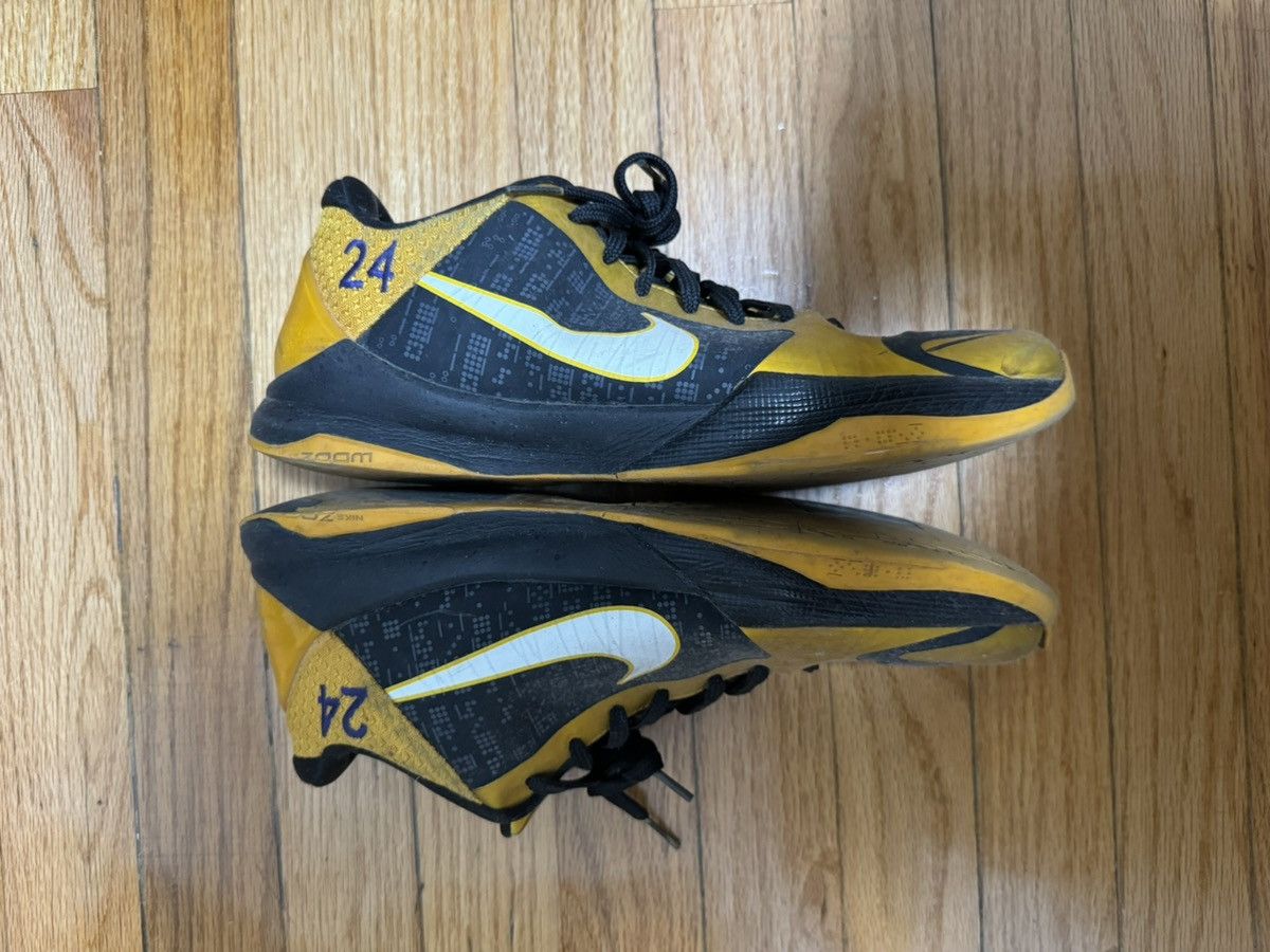 Nike Kobe 5 id Size US 8.5 / EU 41-42 - 3 Thumbnail