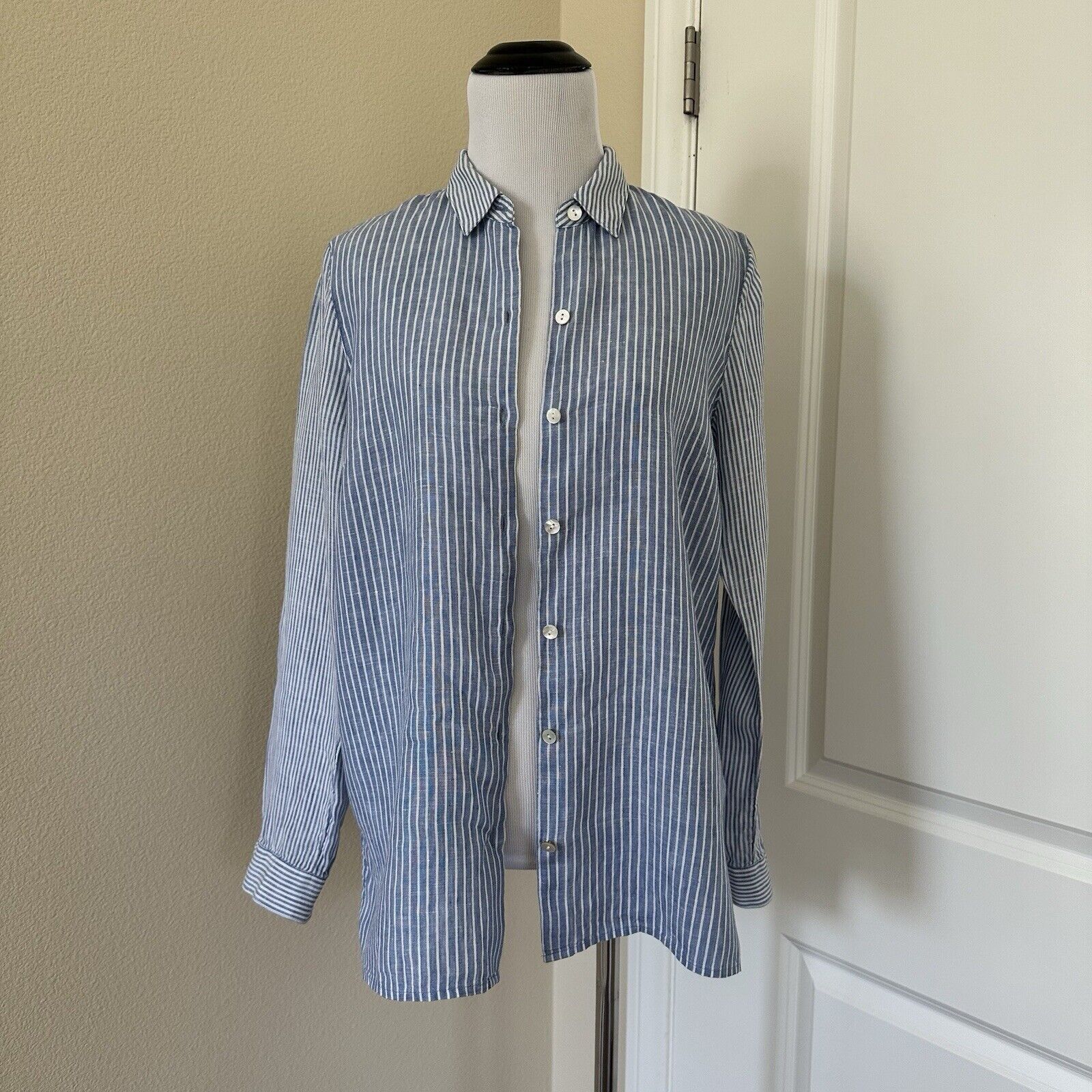 Other J.Jill Love Linen Blue Stripe Shirt Women Size XS 100% Linen Size XS / US 0-2 / IT 36-38 - 1 Thumbnail