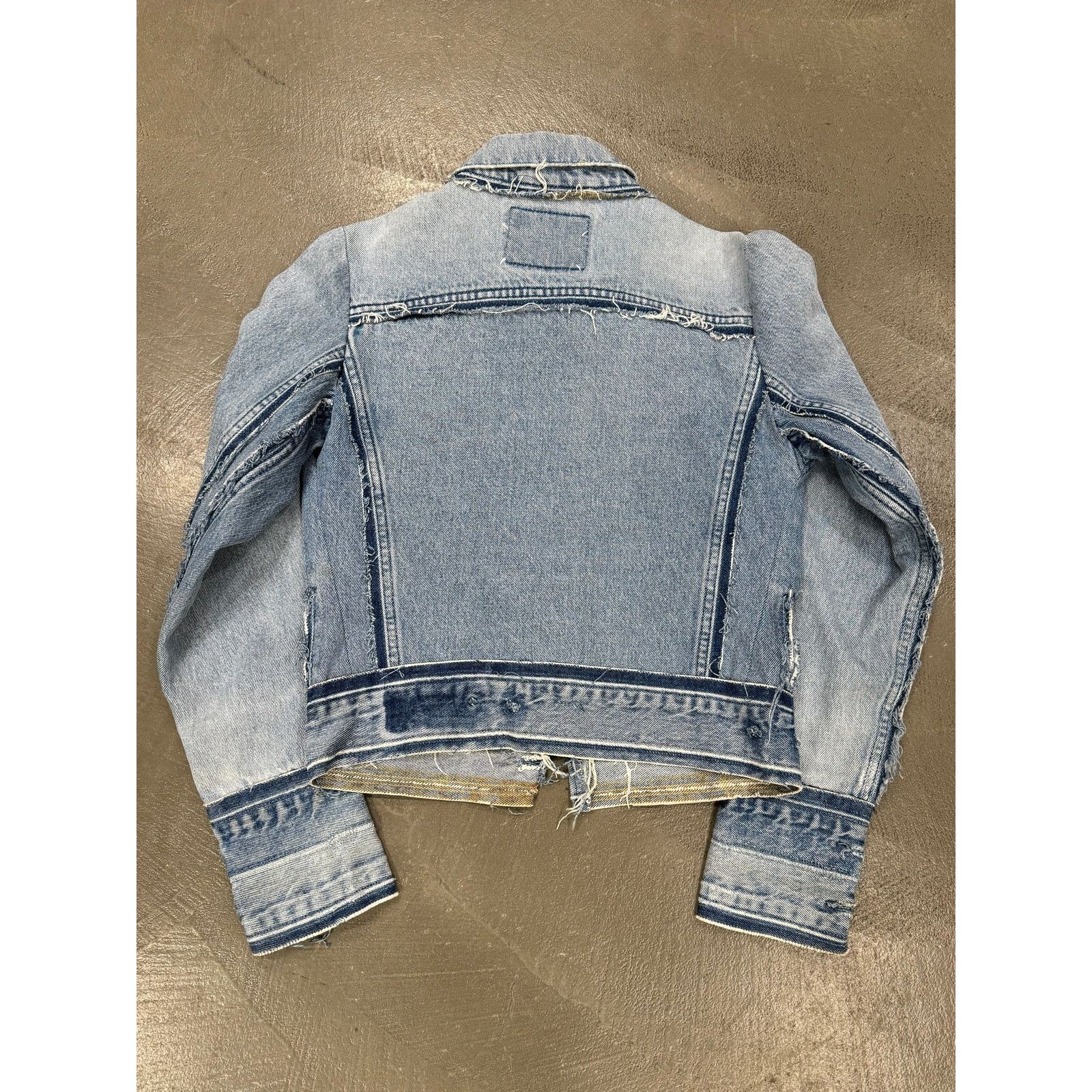 Maison Margiela 2000s Maison Margiela artisanal deconstructed denim jacket Size US S / EU 44-46 / 1 - 6 Thumbnail
