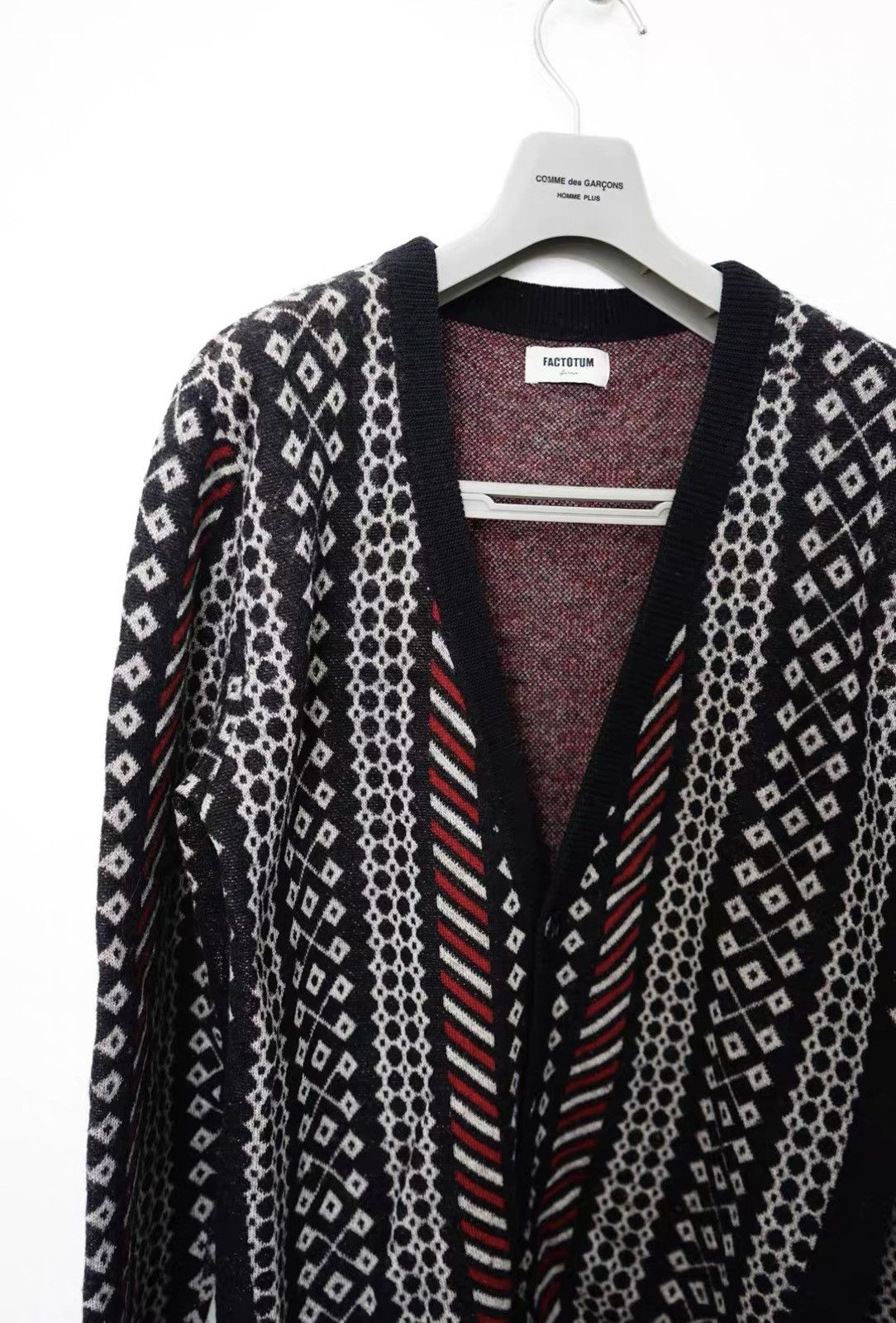 FACTOTUM Factotum Wool Cardigan Size US M / EU 48-50 / 2 - 5 Thumbnail