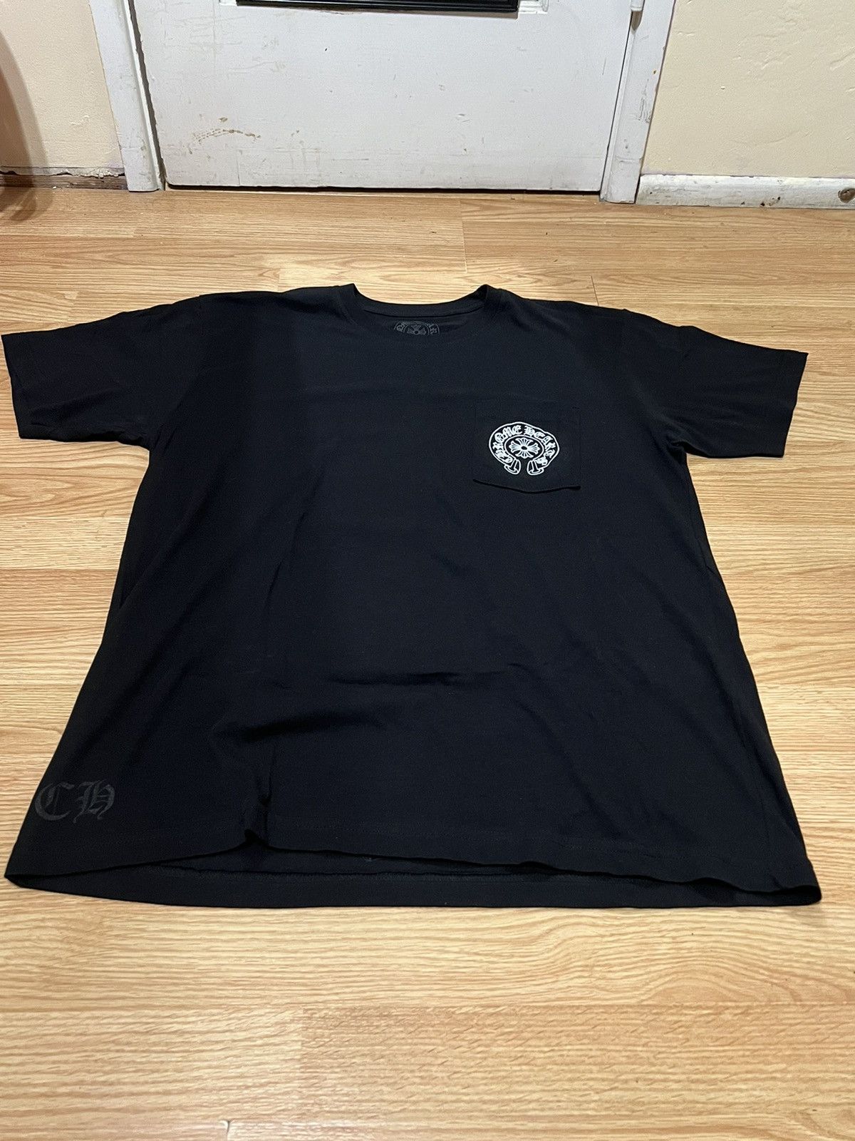 image of Chrome Hearts Honolulu Exclusive Tee in Black, Men's (Size XL)