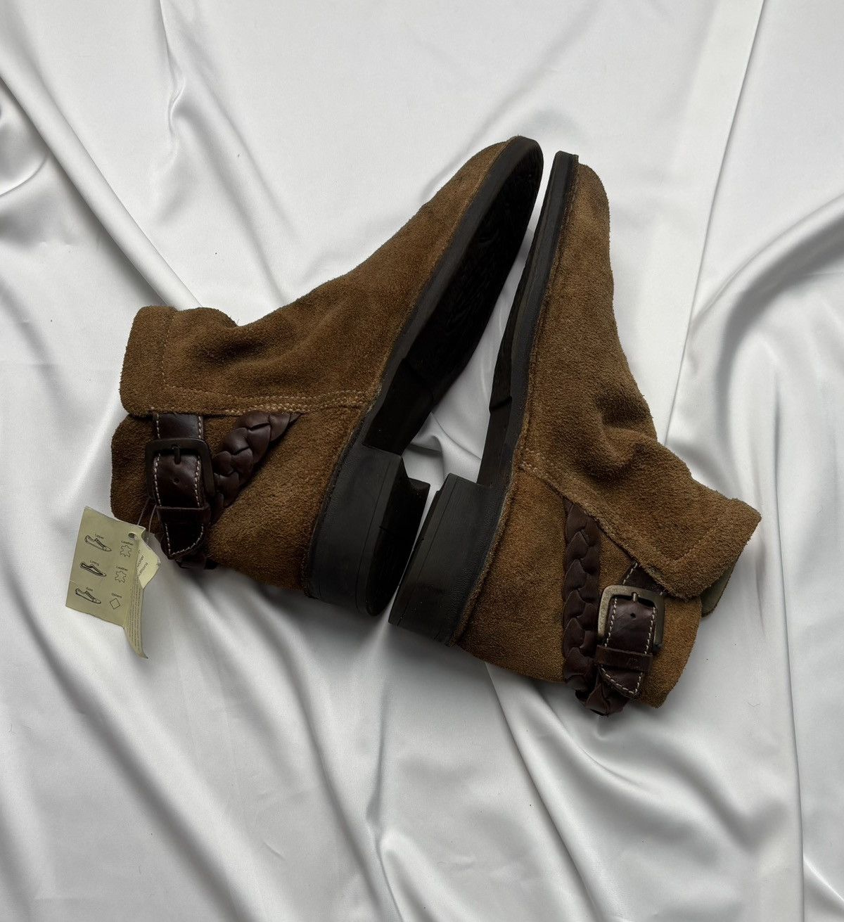 Fly London Fly London suede belted boots Size US 9 / IT 39 - 2 Thumbnail