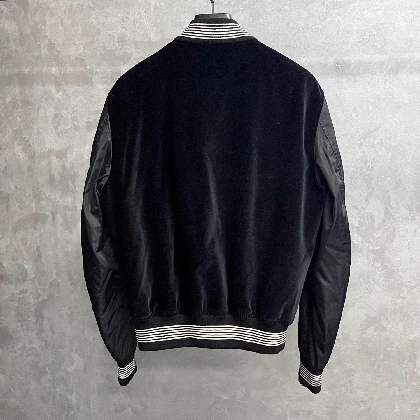 Dolce & Gabbana Dolce & Gabbana black blocked logo print longsleeve jacket Size US L / EU 52-54 / 3 - 2 Thumbnail