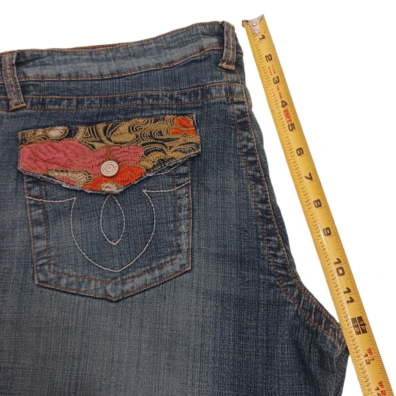 Other No Boundaries Jeans 36 W Blue EMBROIDERED Flare Boho Cottage Size 36" / US 14 / IT 50 - 11 Thumbnail