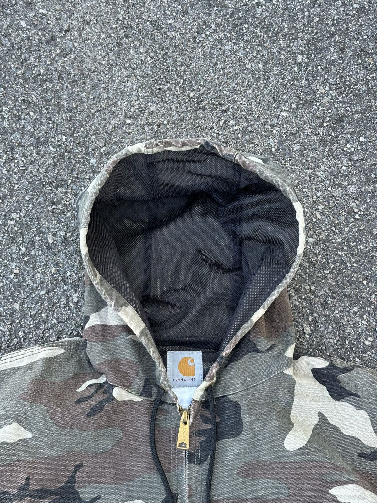 Carhartt Carhartt Active Jacket, likely featuring a camouflage. Size US XL / EU 56 / 4 - 8 Thumbnail