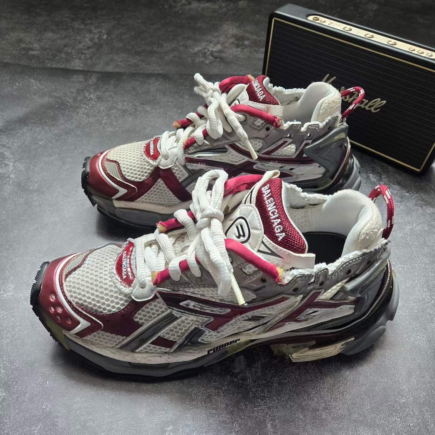 Balenciaga Balenciaga Running Red Lowtop Sneakers 8.5 Men Size US 8.5 / EU 41-42 - 1 Thumbnail