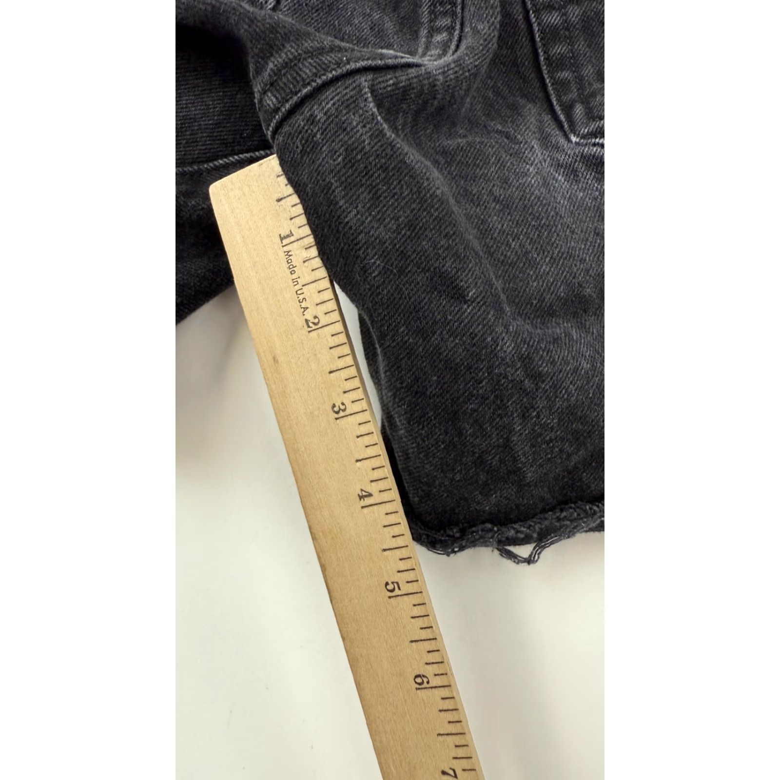 Levi's VINTAGE Levi's 501 Shorts Womens 30 Black Denim High Rise Cutoff Distressed Button Fly Size 30" / US 8 / IT 44 - 6 Thumbnail
