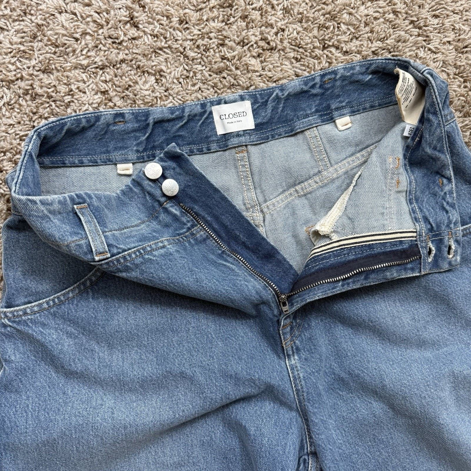 CLOSED CLOSED Made Italy Light Wash Blue Denim Barrel Jeans Baggy Size 33" - 4 Thumbnail