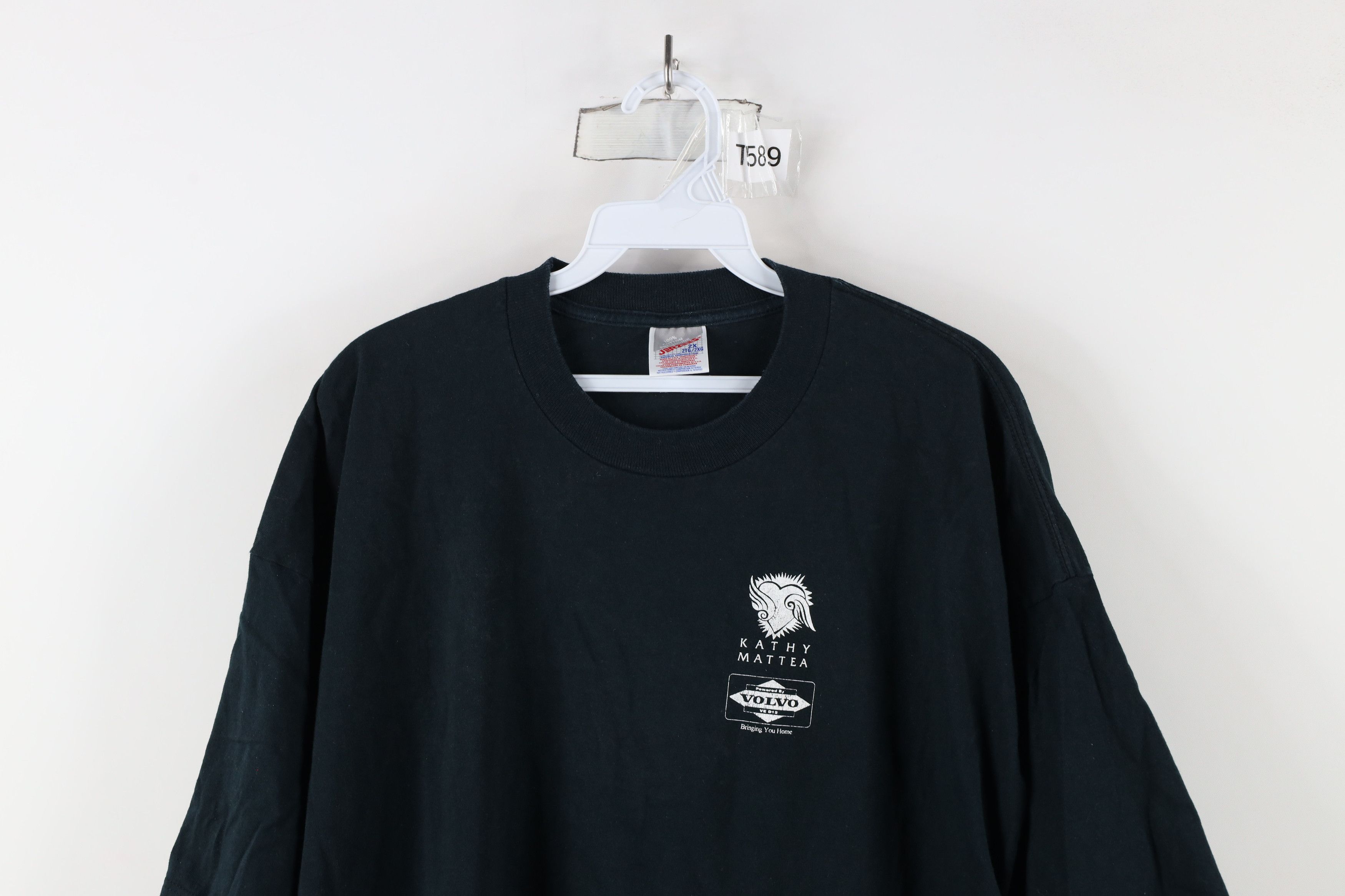 Vintage Vintage 80s Volvo Mattea Eighteen Wheels Dozen Roses T-Shirt Size US XXL / EU 58 / 5 - 2 Thumbnail