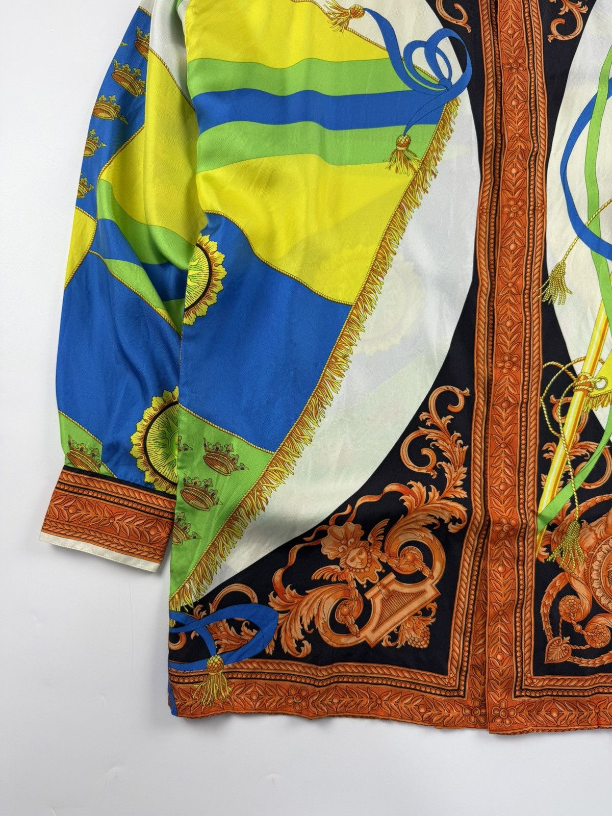 Versace Gianni Versace 1993 Silk Shirt Size US XL / EU 56 / 4 - 4 Thumbnail