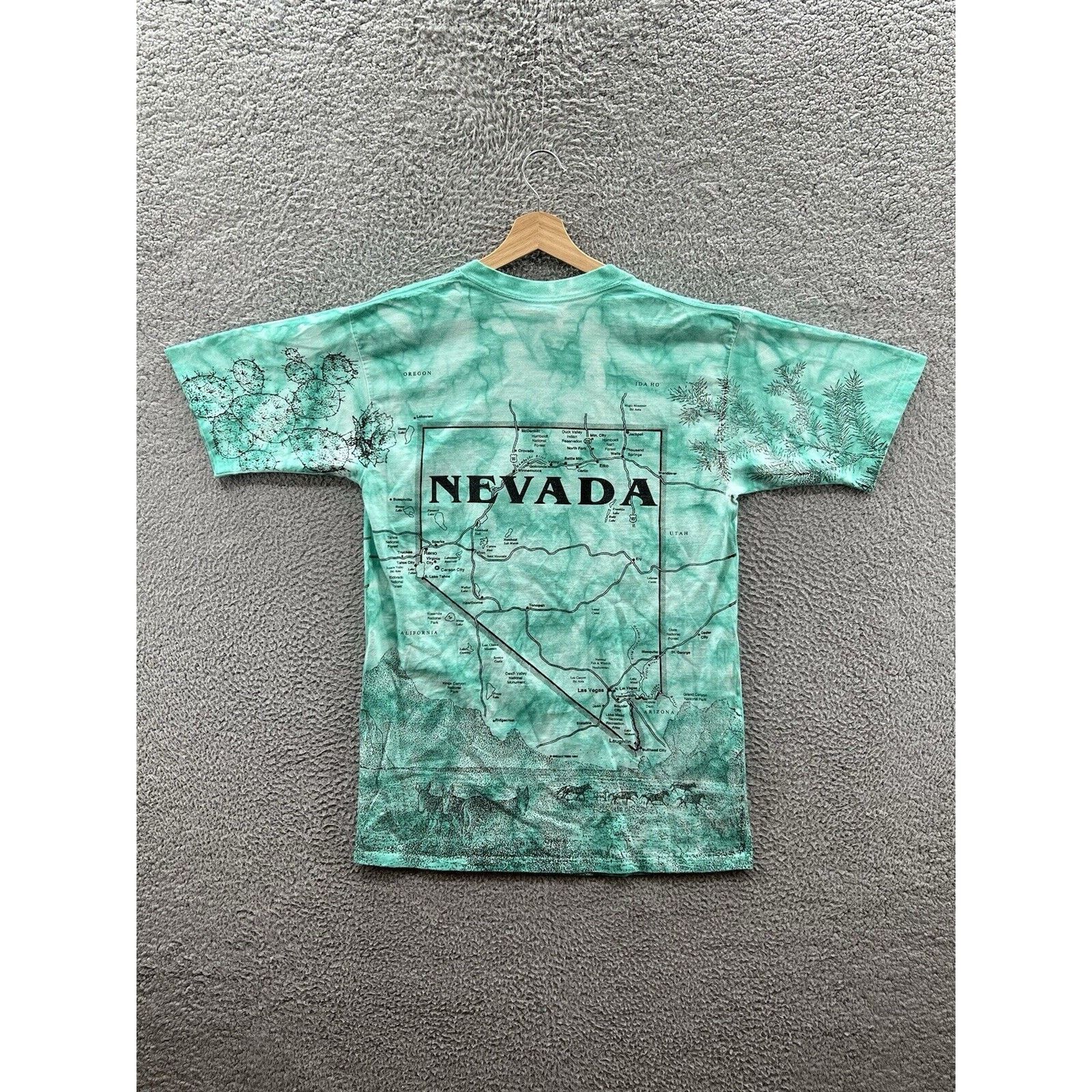 Gildan Gildan Nevada AOP Map Road Green Rue Dye T-shirt Made in USA Size US L / EU 52-54 / 3 - 2 Thumbnail