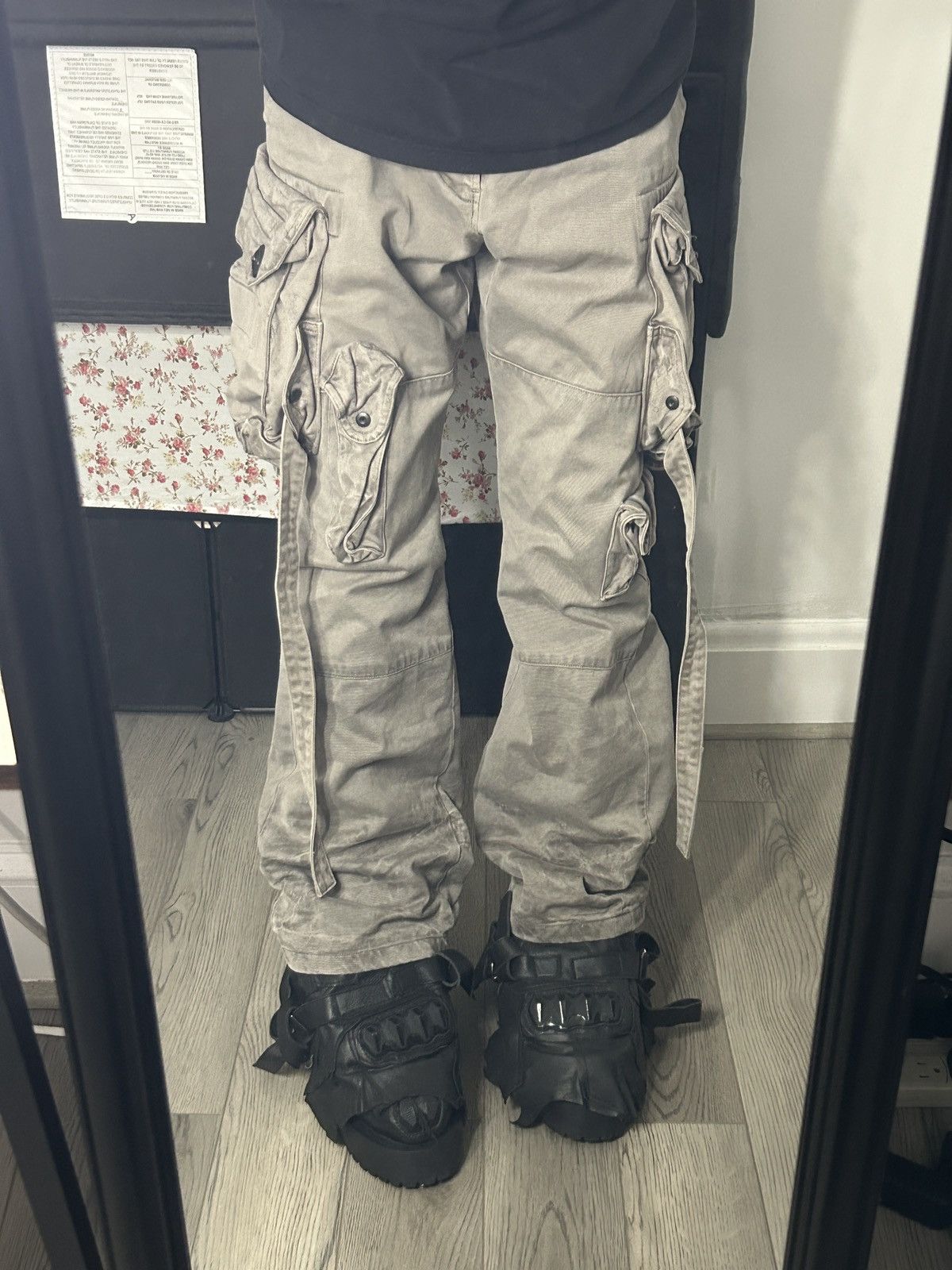Julius Julius SS/11 Bondage Gas Mask Cargo Pants Size US 31 - 4 Thumbnail