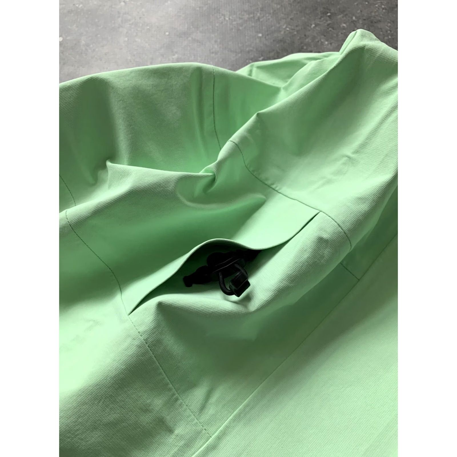 The North Face VINTAGE The North Face Torre Egger Futurelight Summit Ski Jacket Womens XS Patina Green Ski Jacket Womens XS Patina Green 90s Outdoor Styles Womens Size XS / US 0-2 / IT 36-38 - 7 Thumbnail