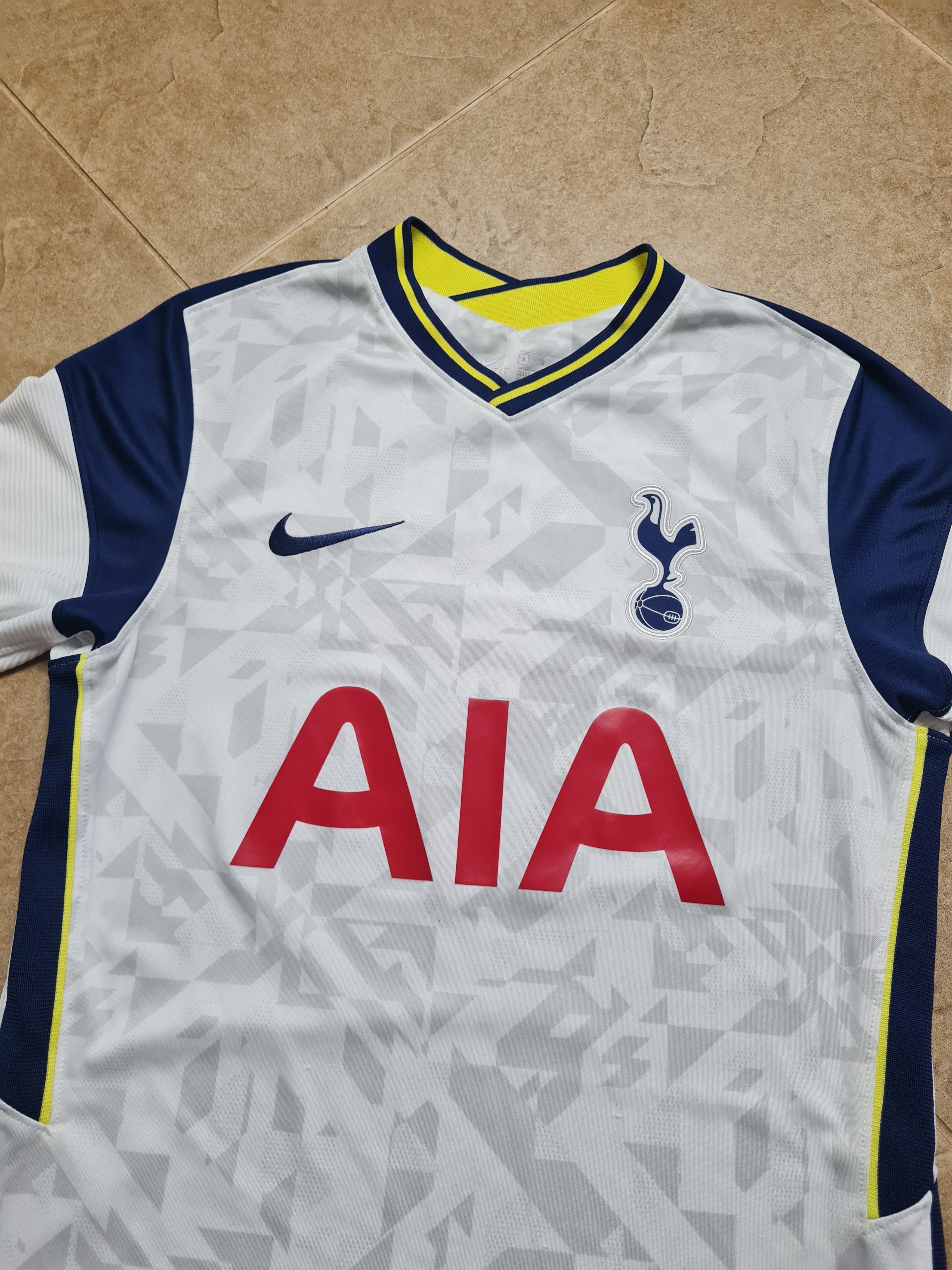 Nike TOTTENHAM HOTSPUR 2020/21 FOOTBALL SHIRT SOCCER NIKE SON # 7 Size US S / EU 44-46 / 1 - 3 Thumbnail