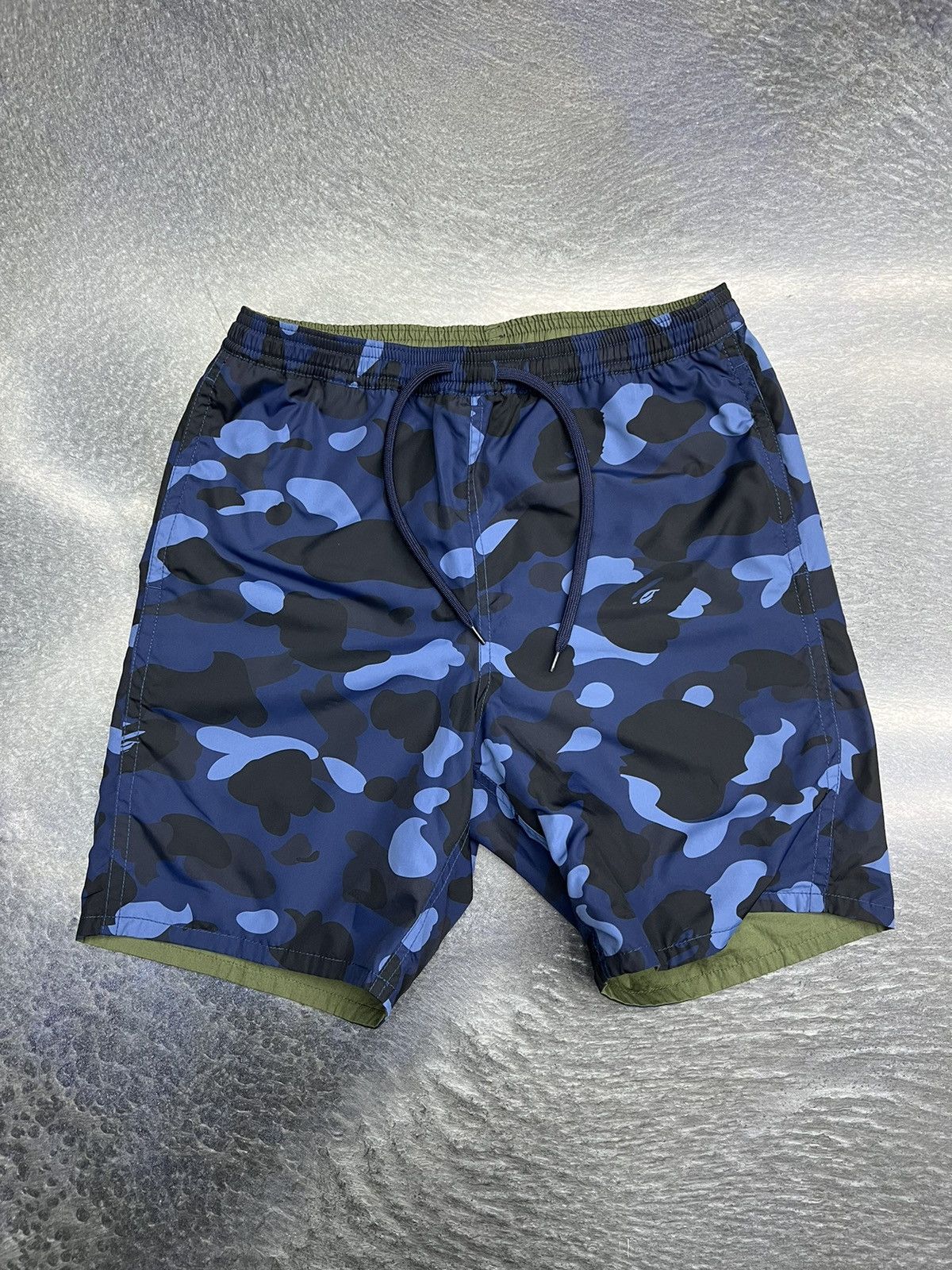 Bape Bape Color Camo Shark Reversible Shorts Size US 30 / EU 46 - 1 Thumbnail