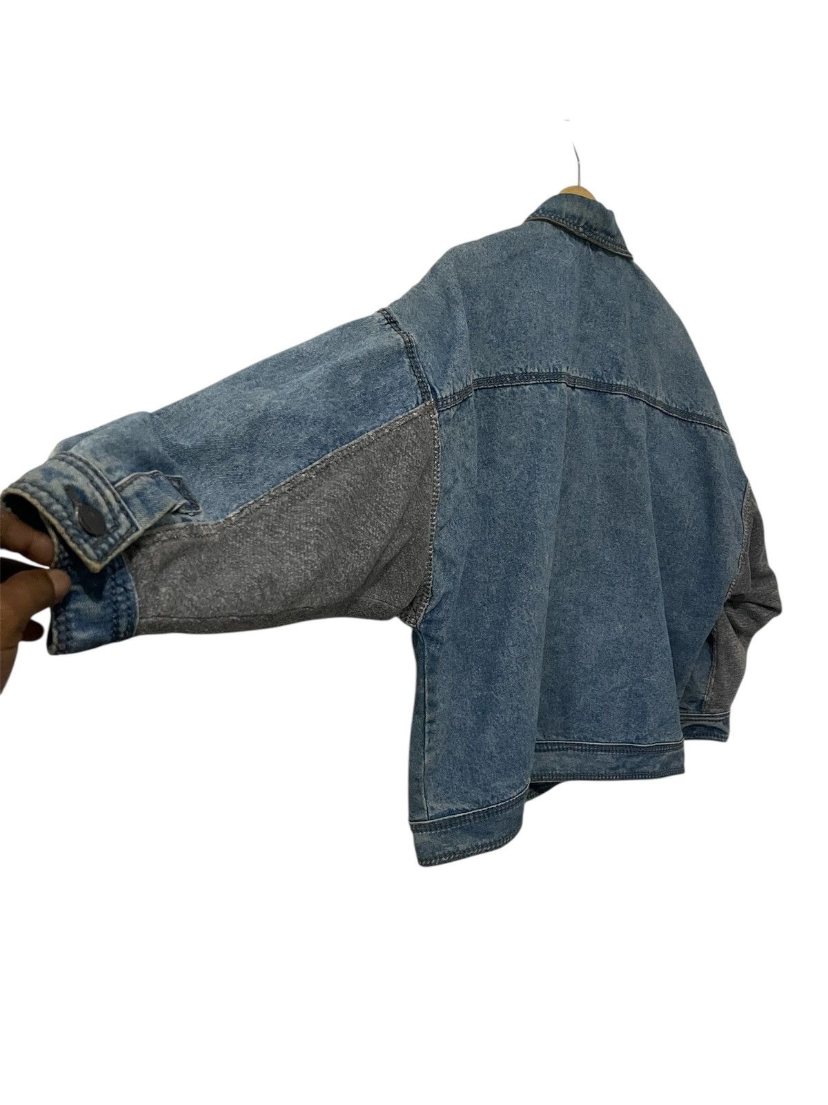 5351 POUR LES HOMMES Two-Tone Indigo Denim Jacket Gray Sleeve Panels & Red Lining Size US L / EU 52-54 / 3 - 4 Thumbnail
