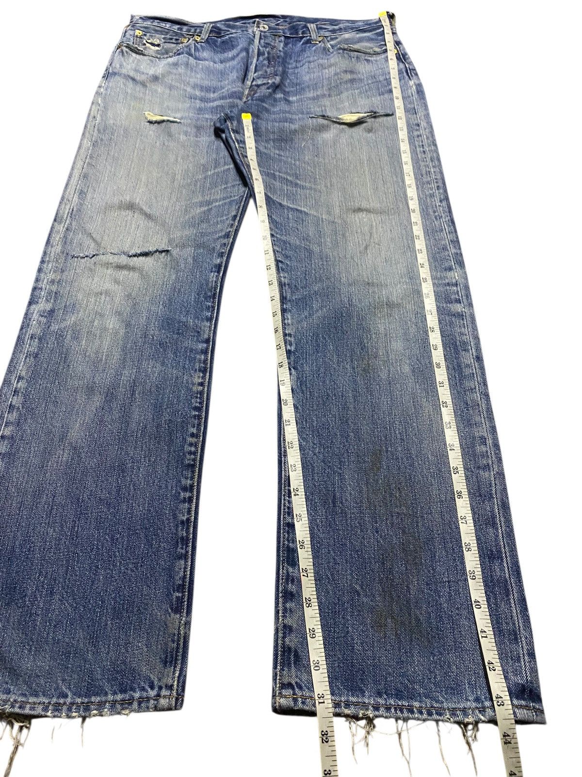 Levi's Vintage Levis 501 Big E Faded Wash Distressed Loose Jeans Size US 37 - 16 Thumbnail