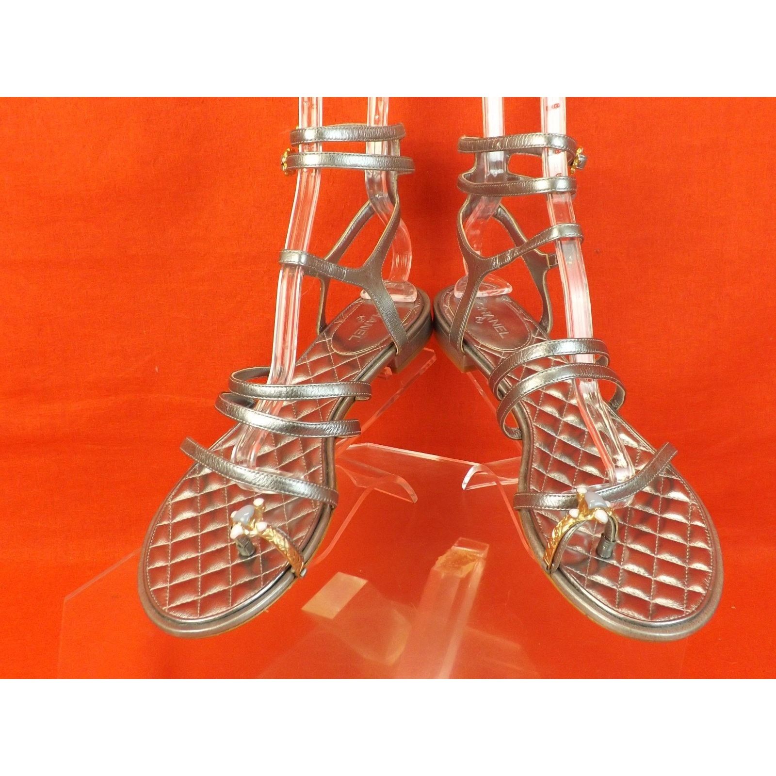 Chanel CHANEL SILVER LEATHER JEWELS RING CC LOGO FLATS SANDALS 42 Size US 12 / IT 42 - 7 Thumbnail