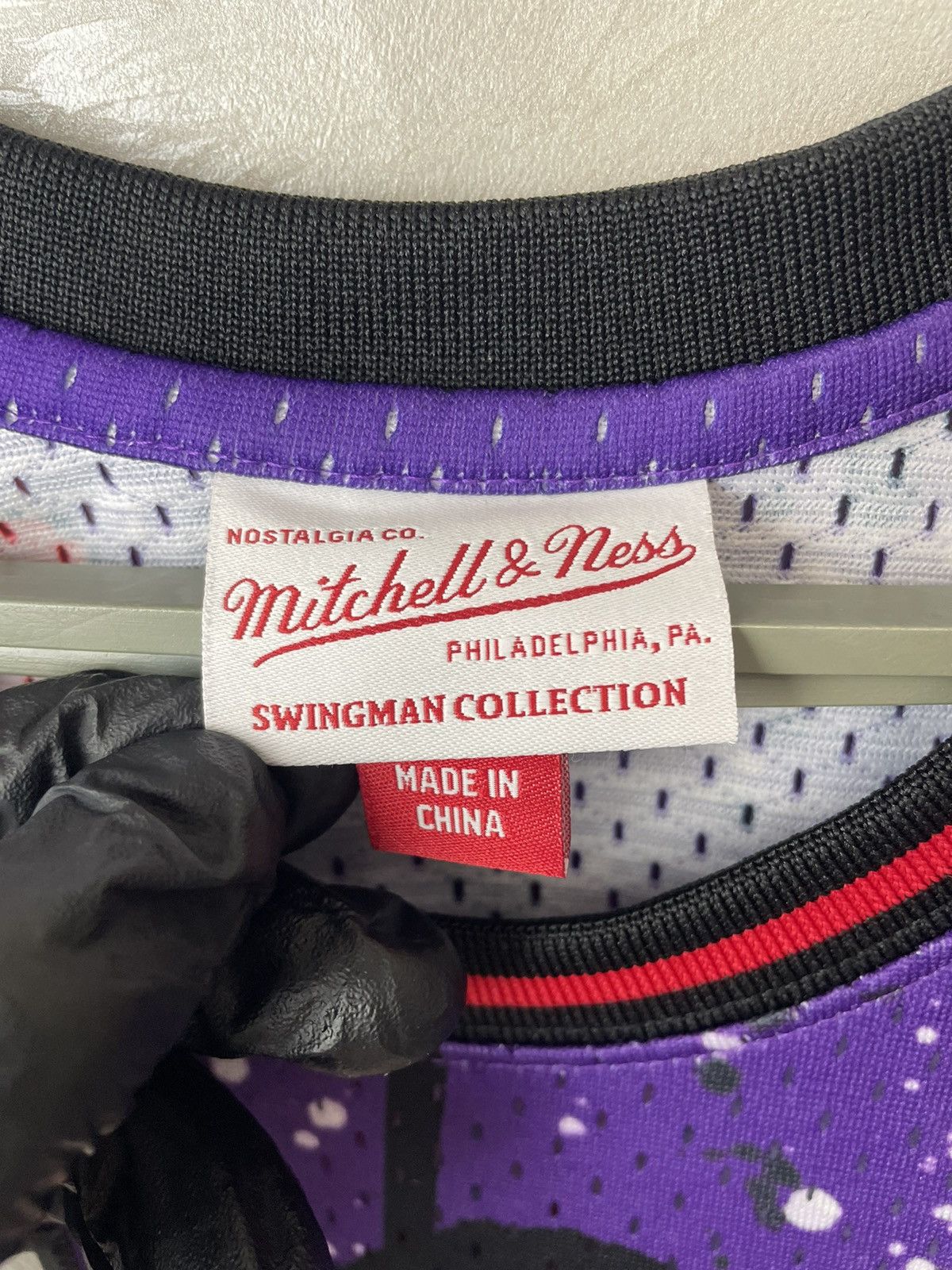 Mitchell & Ness Mitchell Ness Toronto Raptors Vince Carter 1998 Jersey S Men Size US S / EU 44-46 / 1 - 4 Thumbnail