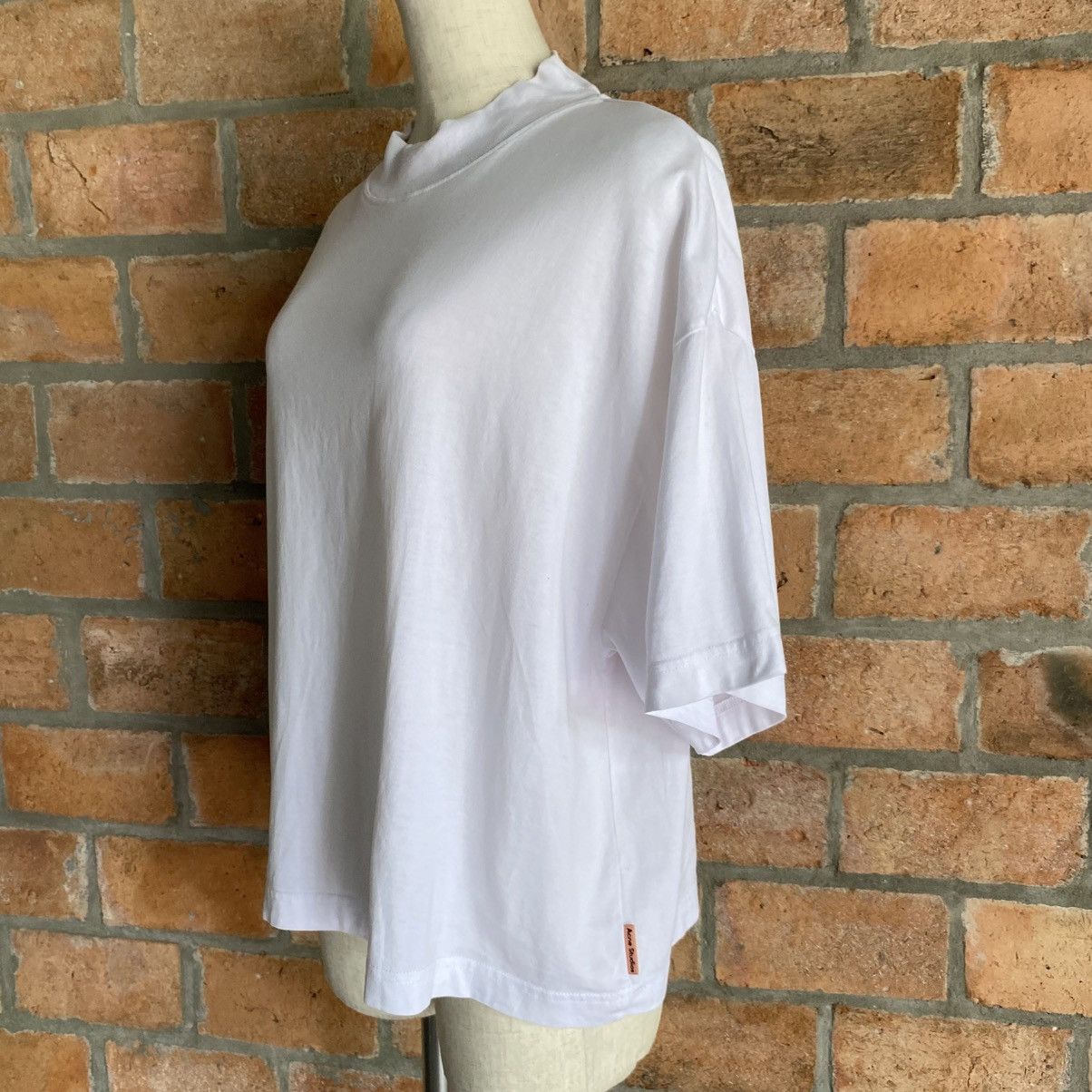 Acne Studios Acne Studios White Short-Sleeve T-Shirt Size S / US 4 / IT 40 - 4 Thumbnail