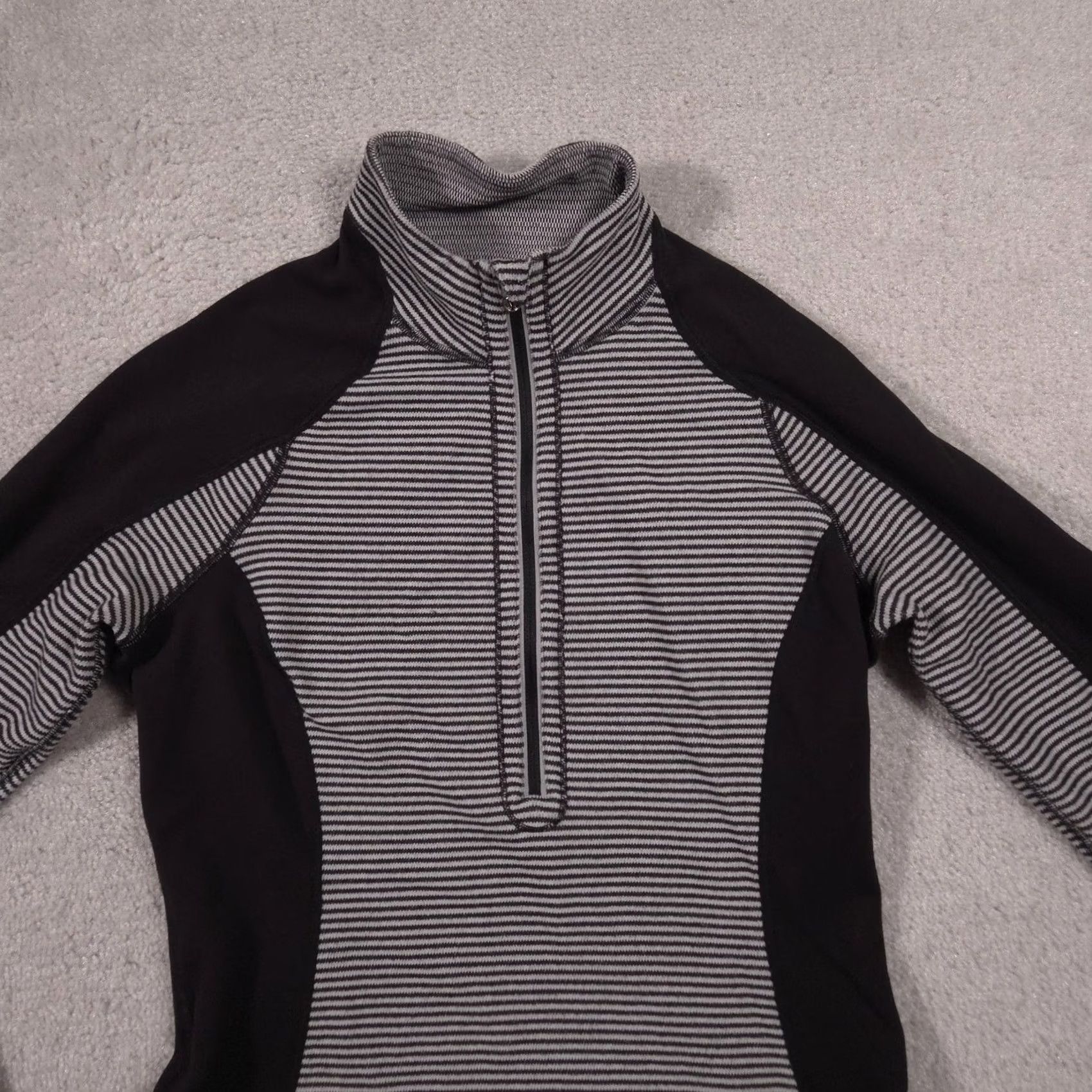 Lululemon Lululemon Pullover Womens Small Gray Black Striped 1/4 Zip Long Sleeve Running Size S / US 4 / IT 40 - 3 Thumbnail