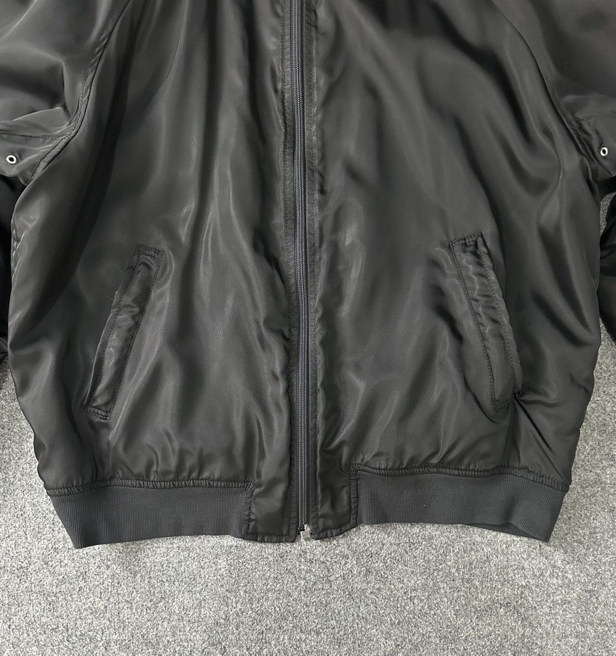 Prada Prada - 90s Vintage Zip-Up Nylon Bomber Jacket Hard to Find Size US M / EU 48-50 / 2 - 3 Thumbnail