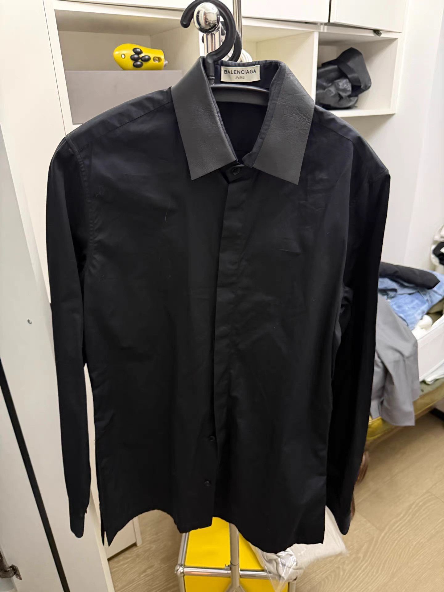 Balenciaga Balenciaga Leather Collar Shirt K27 Size US XXS / EU 40 - 1 Thumbnail