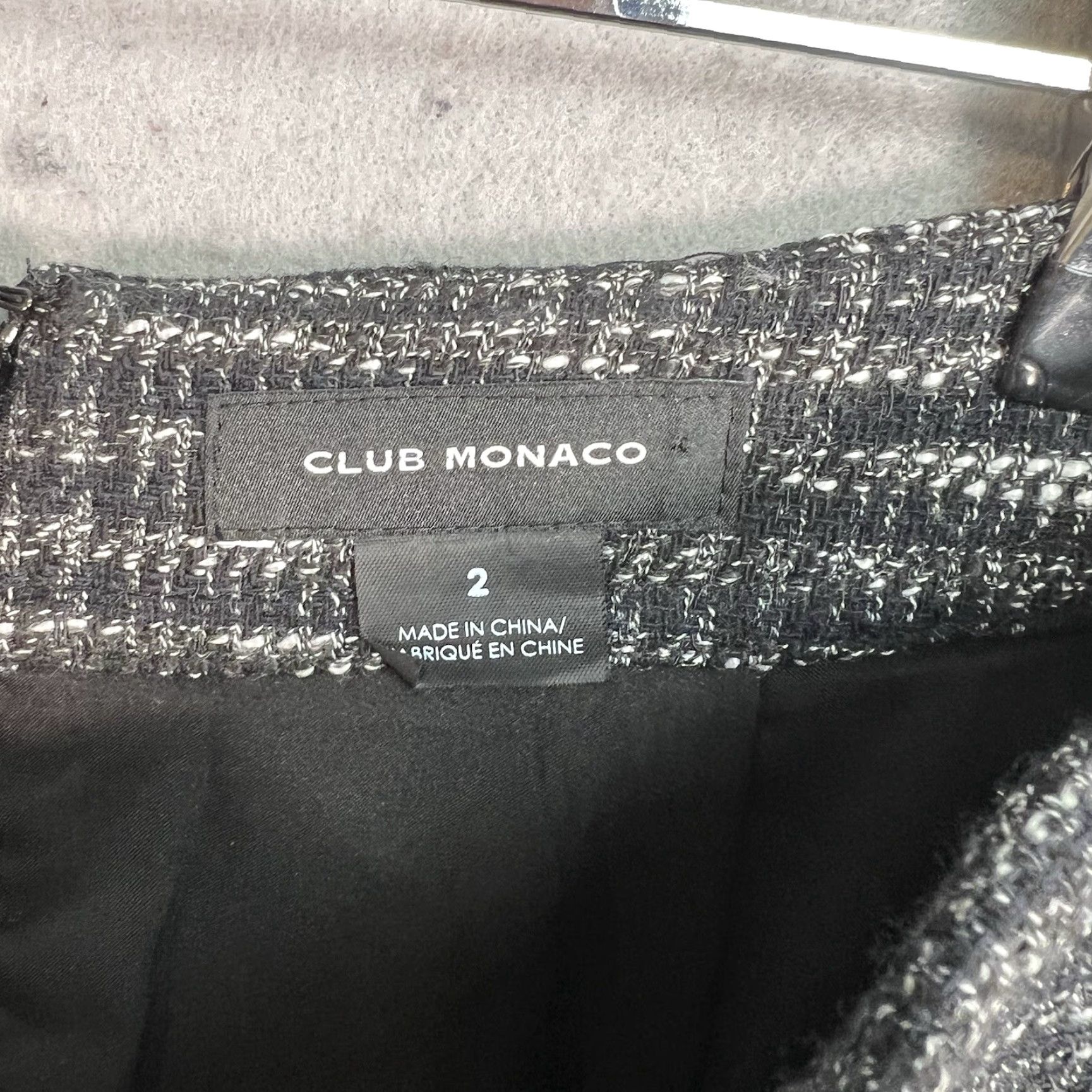 Club Monaco Club Monaco Skirt Womens Size 2 Black Mix Wool Blend Tweed Pencil Cutaway Lined Slit Size 26" / US 2 / IT 38 - 6 Thumbnail