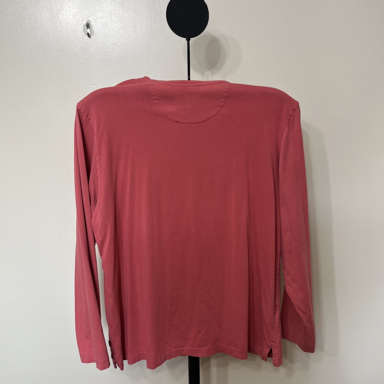 Tommy Bahama Tommy Bahama Dark Pink Long Sleeve T-Shirt Size XL Size US XL / EU 56 / 4 - 2 Thumbnail