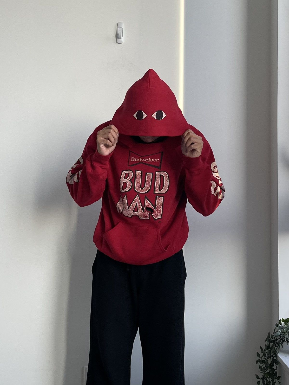 Budweiser VINTAGE 1980S "BUD MAN" BUDWEISER RAGLAN HOODIE Size US M / EU 48-50 / 2 - 5 Thumbnail