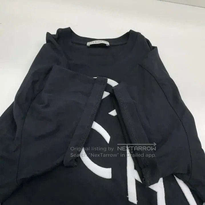 Givenchy Givenchy Logo Slim Embroidered Short-Sleeve T-Shirt. Size US S / EU 44-46 / 1 - 8 Thumbnail