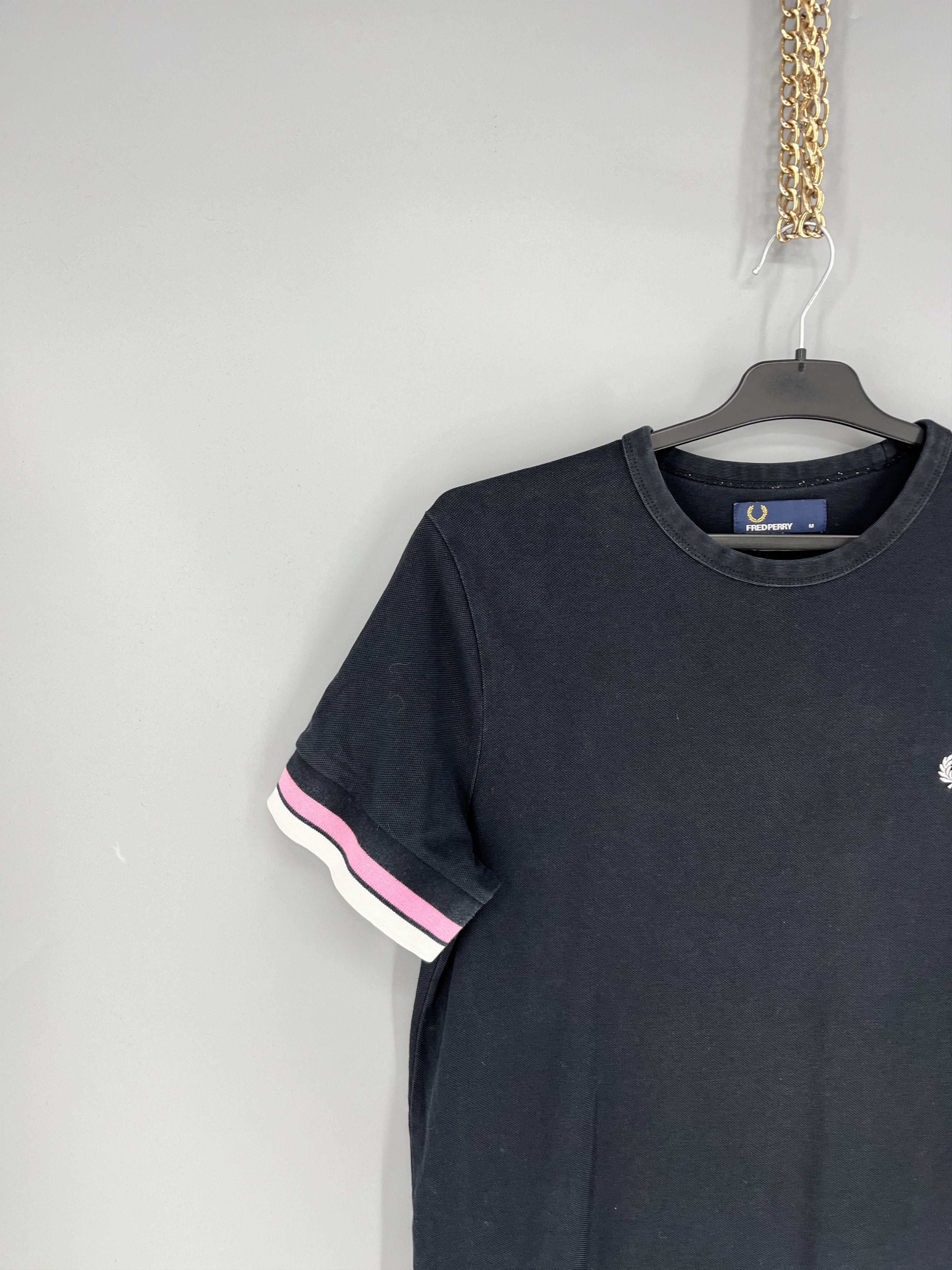Fred Perry × Vintage Men’s Fred Perry Streetwear T-Shirt Size M Size US M / EU 48-50 / 2 - 4 Thumbnail