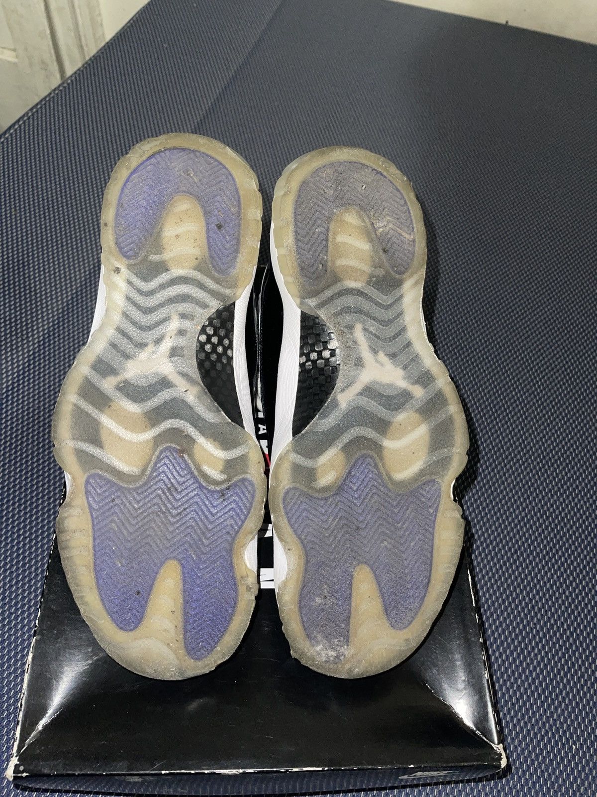 Jordan Brand Concord Jordan 11 2018 Size US 11.5 / EU 44-45 - 3 Thumbnail