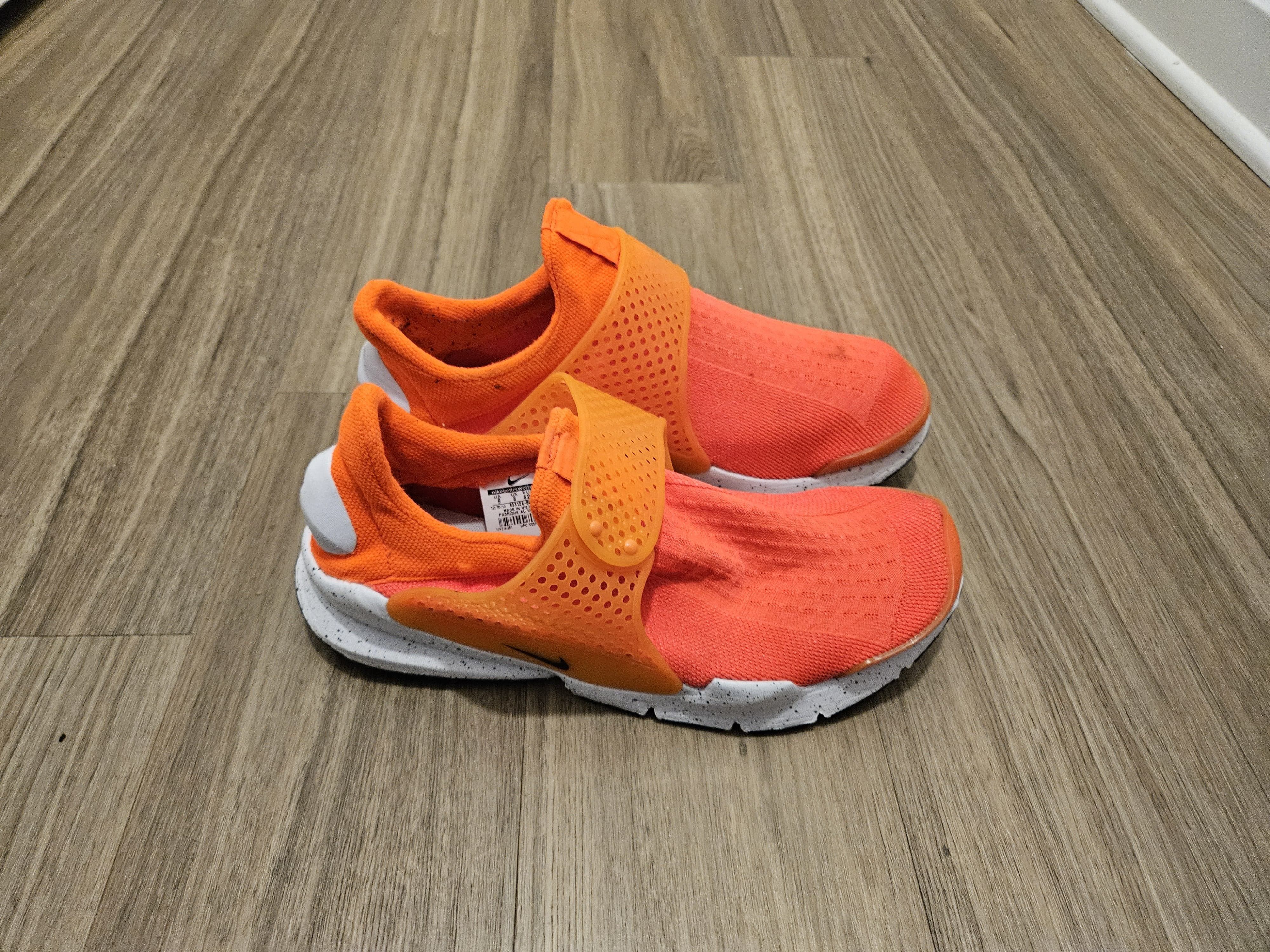 Nike Nike Sock Dart Total Crimson (orange) Size US 9 / EU 42 - 5 Thumbnail