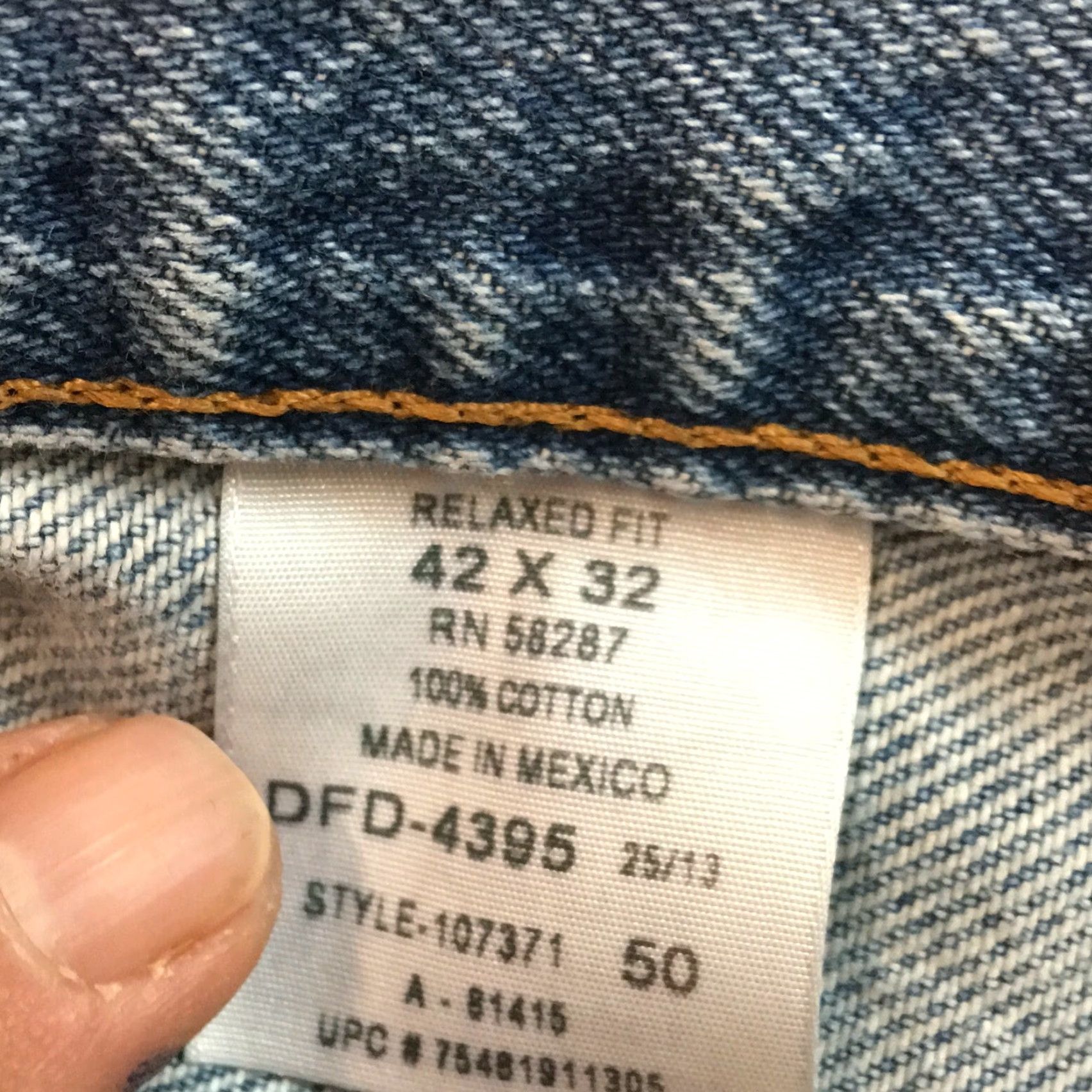 Faded Glory Faded Glory Jeans Mens Flat Front Relaxed Mid Rise Blue Denim Size 42X32 Size US 42 / EU 58 - 7 Thumbnail