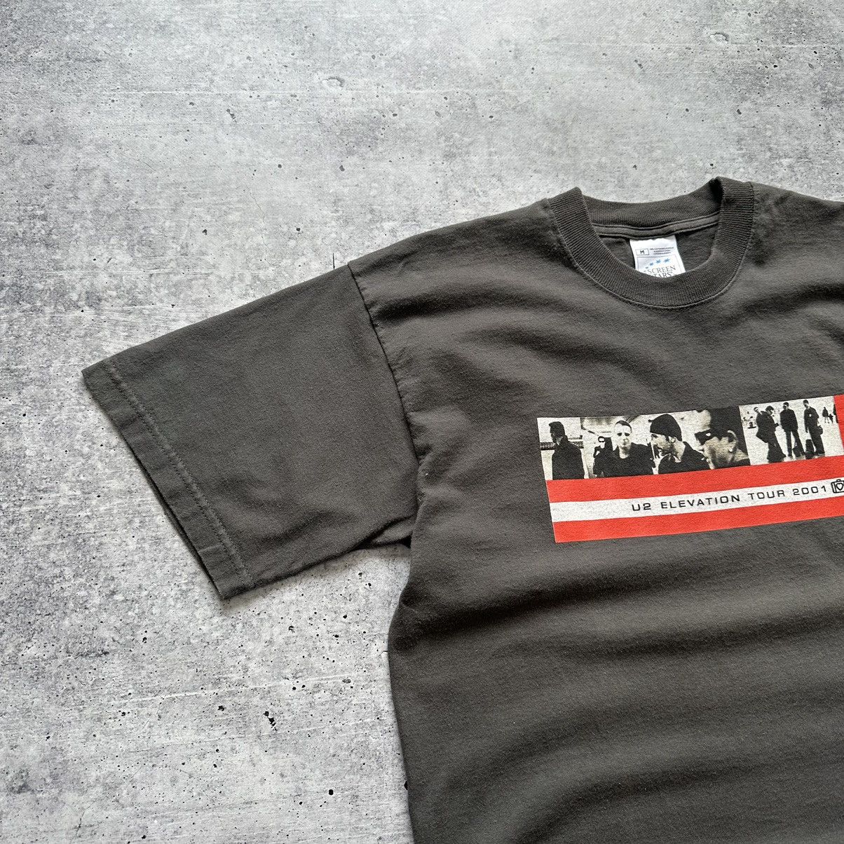 Vintage Vintage 00s U2 Elevation 2001 Tour T-shirt Men’s Size M Size US M / EU 48-50 / 2 - 2 Thumbnail