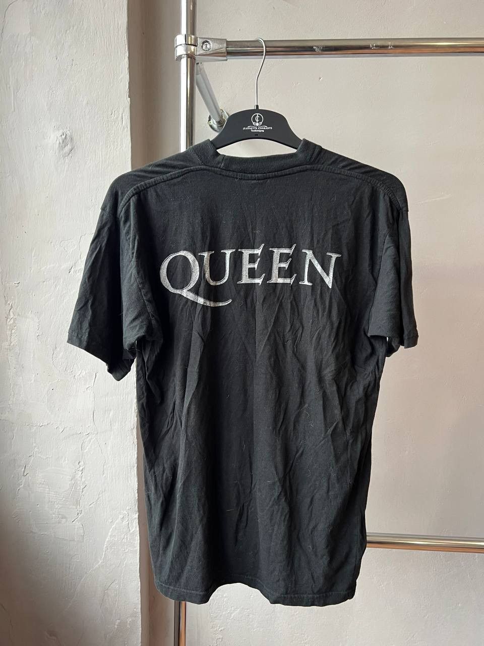 Vintage VINTAGE QUEEN ‘FREDDIE MERCURY CROWN’ ROCK BAND T SHIRT SZ M Size US M / EU 48-50 / 2 - 9 Thumbnail